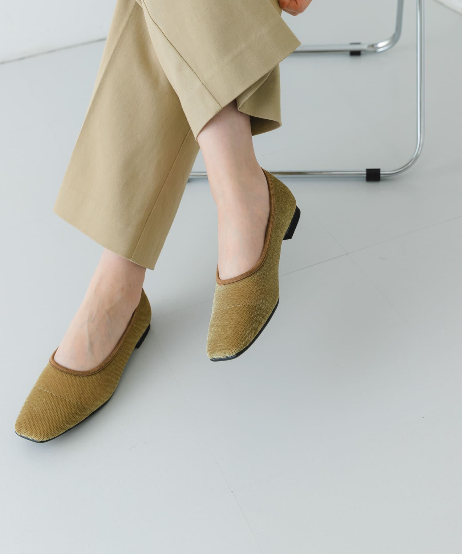RODE SKO「『MADE IN JAPAN』スクエアベロアメッシュフラット」|バレエシューズ|