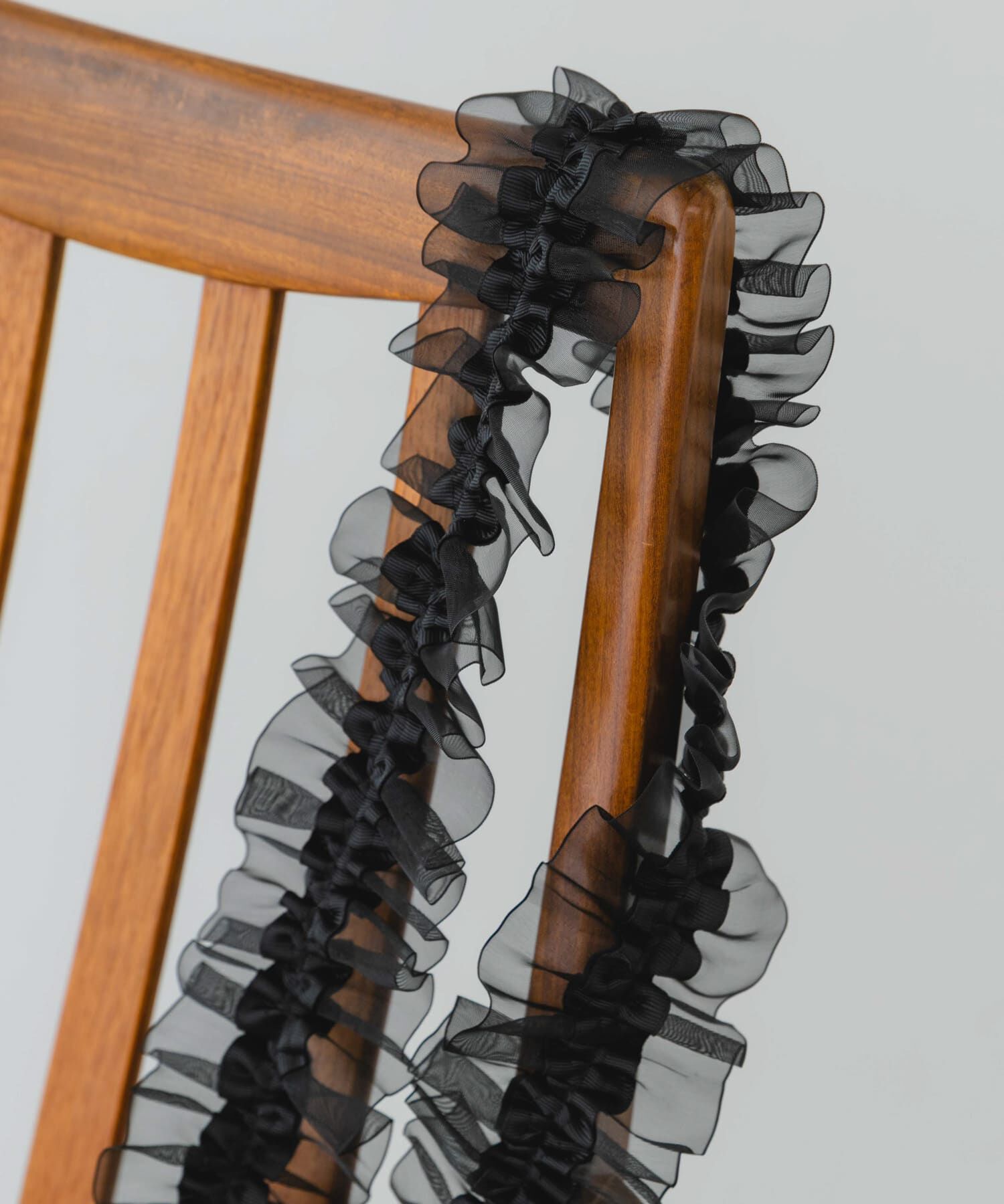 RODE SKO「ギャザーチュールストラップ」|モバイルケース|