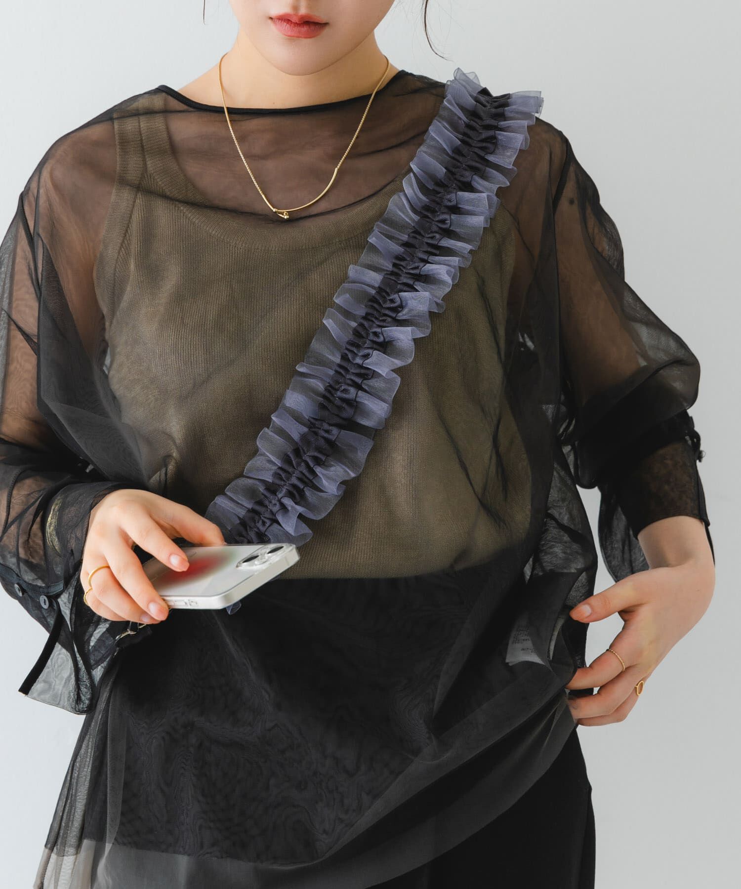 RODE SKO「ギャザーチュールストラップ」|モバイルケース|