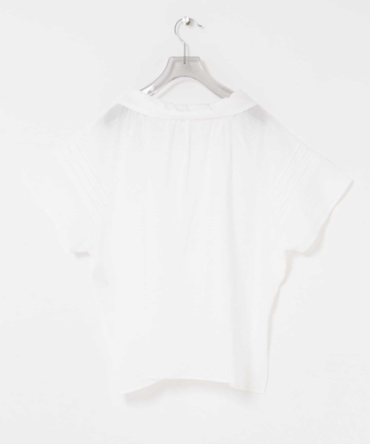 URBAN RESEARCH「ハーフスリーブフリルカラーブラウス」|シャツ・ブラウス|