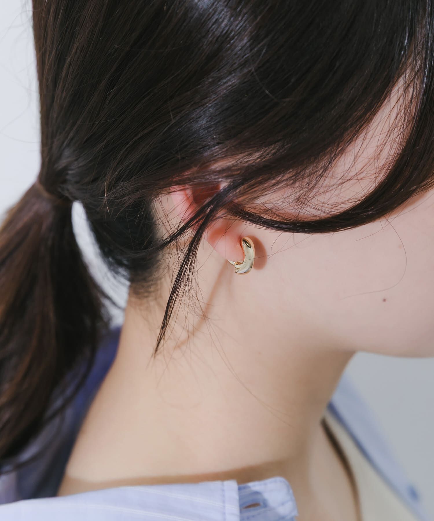 SMELLY「ニュアンスメタルワンタッチフープイヤリング」|イヤリング|