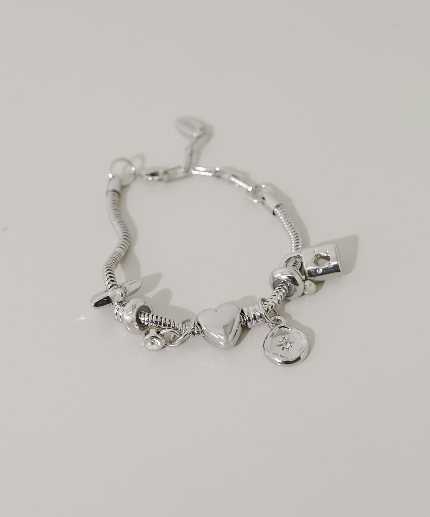 SMELLY「ジャラジャラチャームブレスレット」|ブレスレット・バングル|