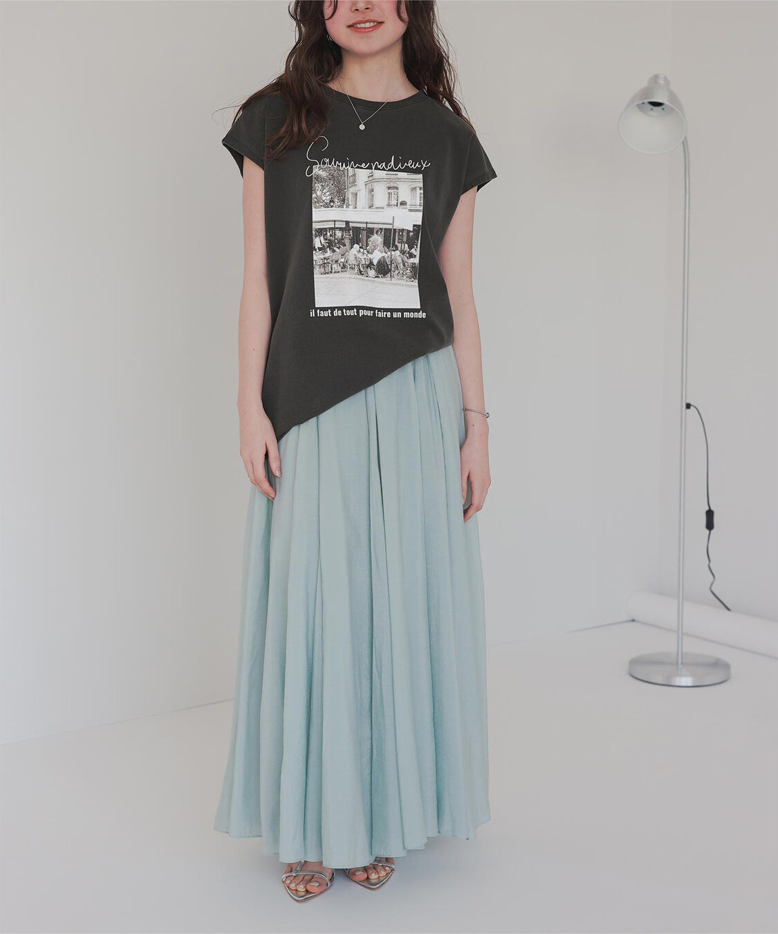 titivate「フレンチスリーブピグメントフォトプリントTシャツ」|Tシャツ・カットソー|