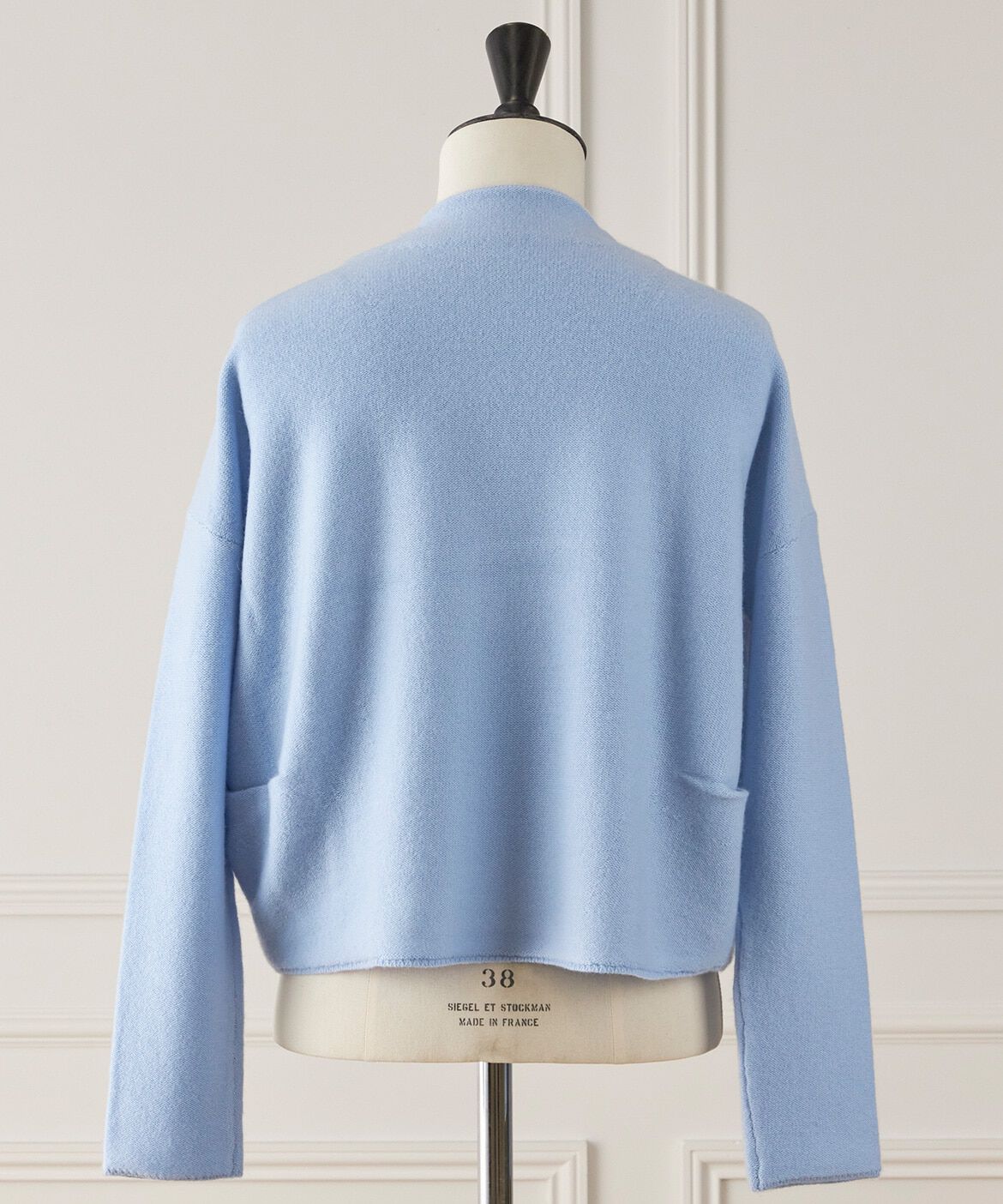 INED「《大きいサイズ》モックネックプルオーバー」|ニット・セーター|