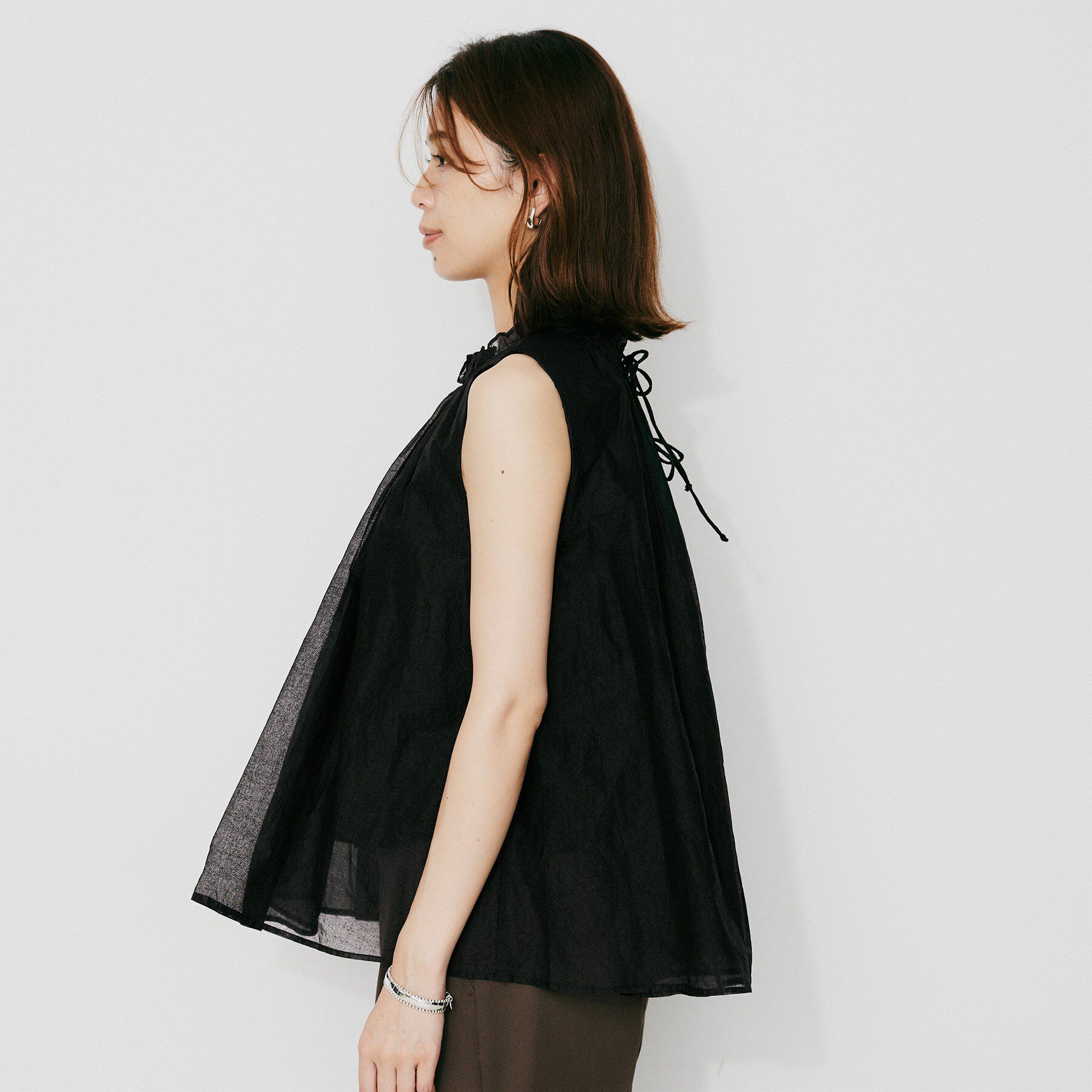 UNTITLED「【MARILYN MOON】シアースターチドコットンギャザーブラウス」|シャツ・ブラウス|