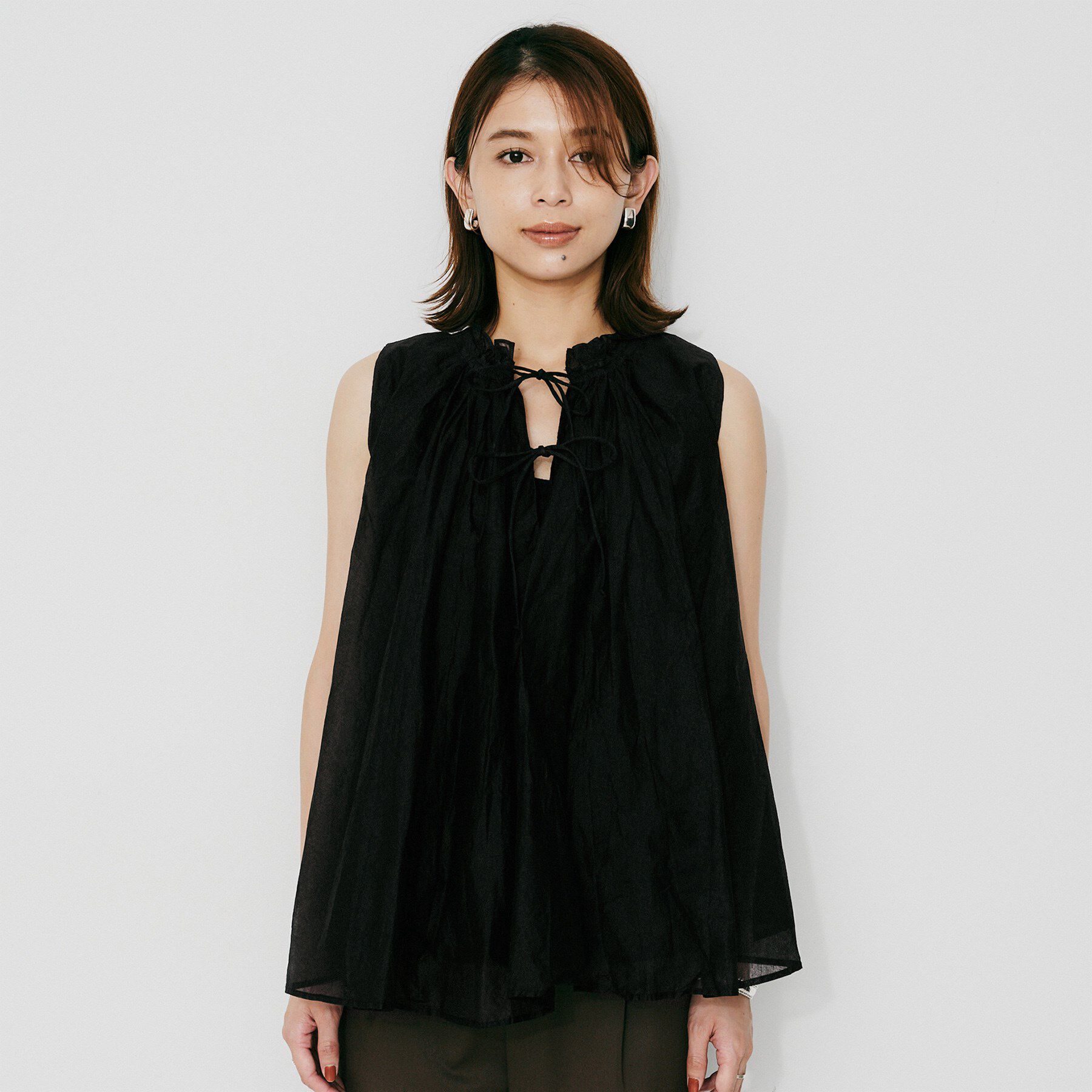 UNTITLED「【MARILYN MOON】シアースターチドコットンギャザーブラウス」|シャツ・ブラウス|