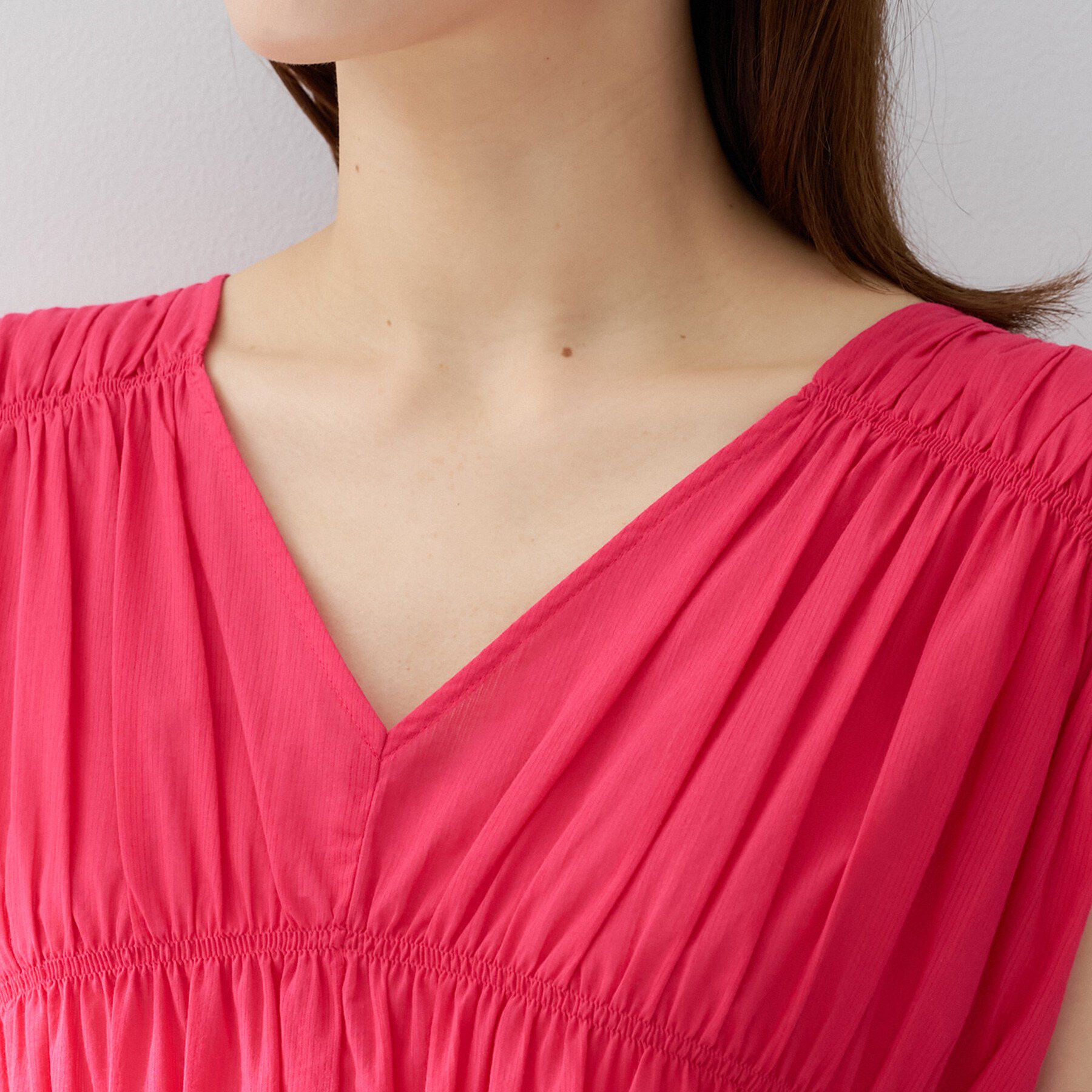 UNTITLED「シャーリングロングワンピース」|ワンピース|