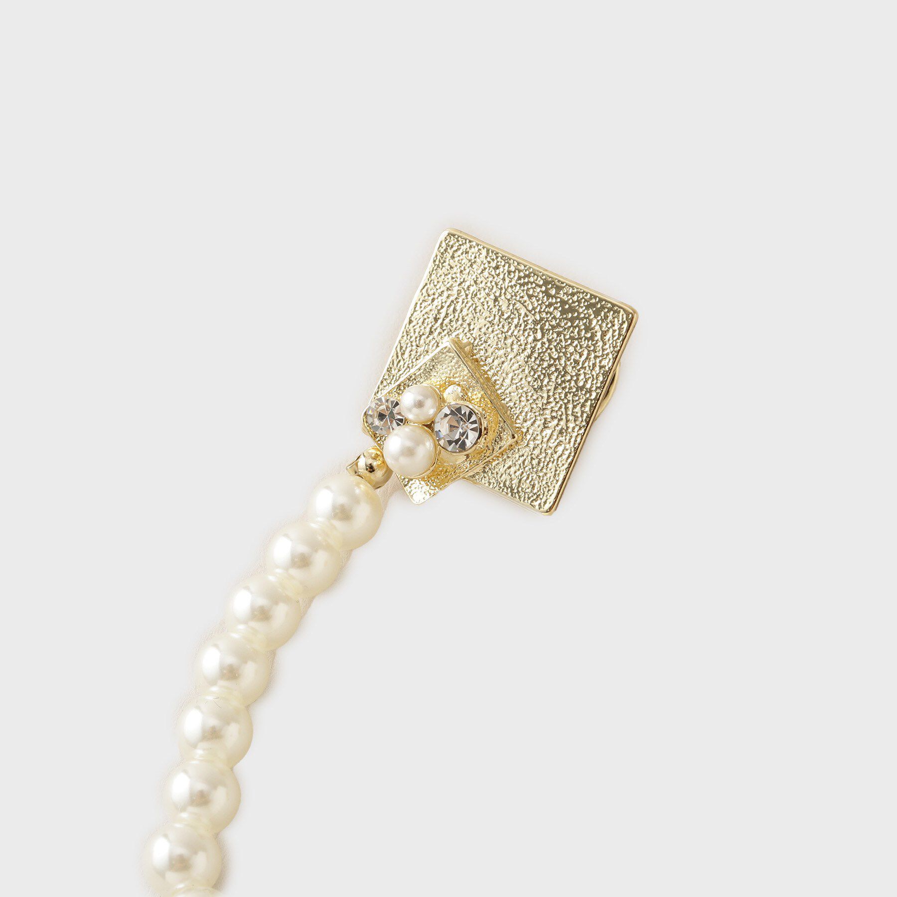 INDIVI「【華やか】ブリッジパール調ブローチ」|ブローチ・コサージュ|