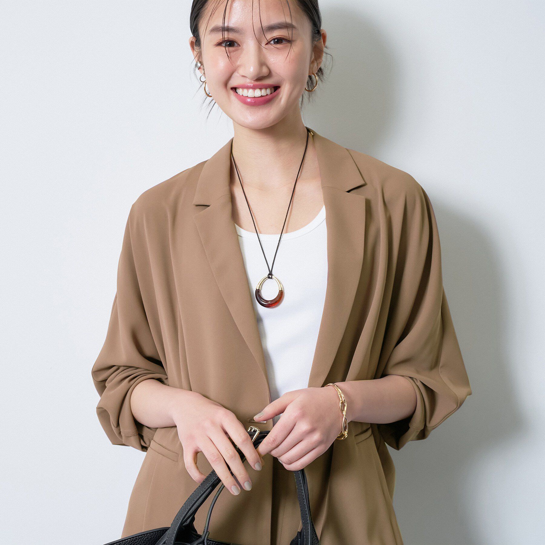 INDIVI「【さらに軽く軽快！／着る日傘】ドルマンダブルジャケット」|テーラードジャケット|