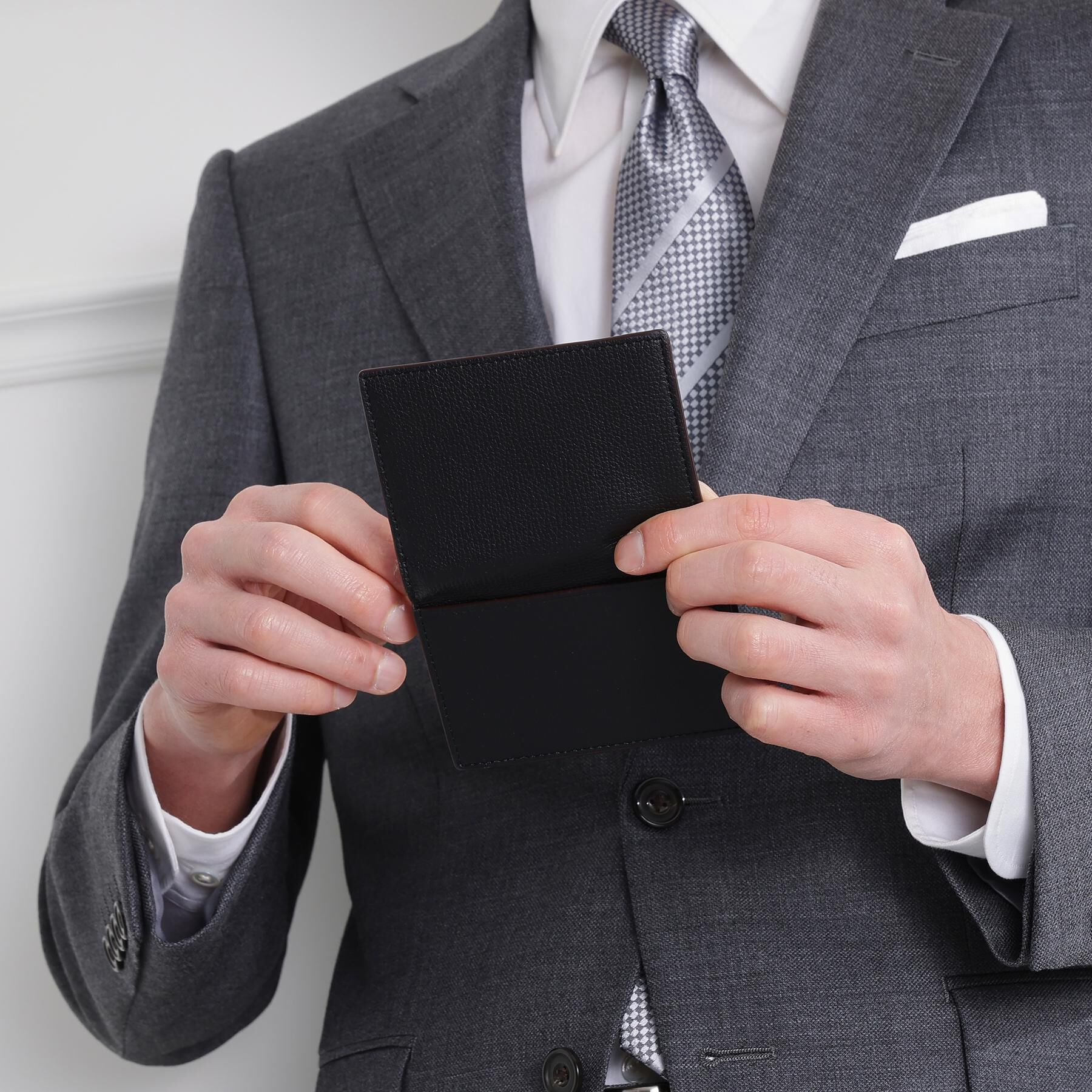 TAKEO KIKUCHI「クラシコ名刺入れ」|名刺入れ・カードケース|