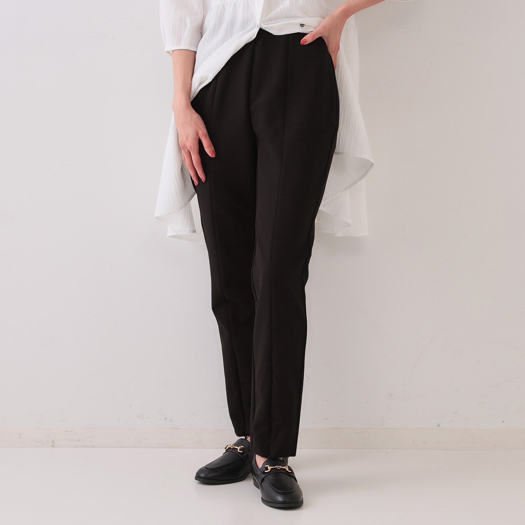 OPAQUE.CLIP「ストレッチ フロントスリットZIPスティックパンツ【洗濯機洗い可】」|その他|ブラック(019)