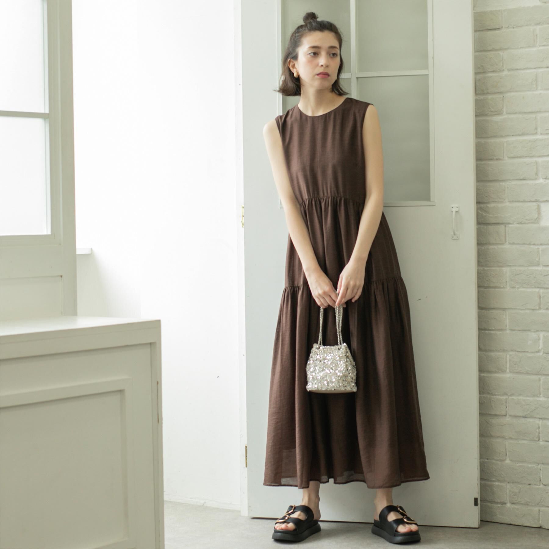 OPAQUE.CLIP「麻混シアーギャザーティアードワンピース【洗濯機洗い可】」|ワンピース|