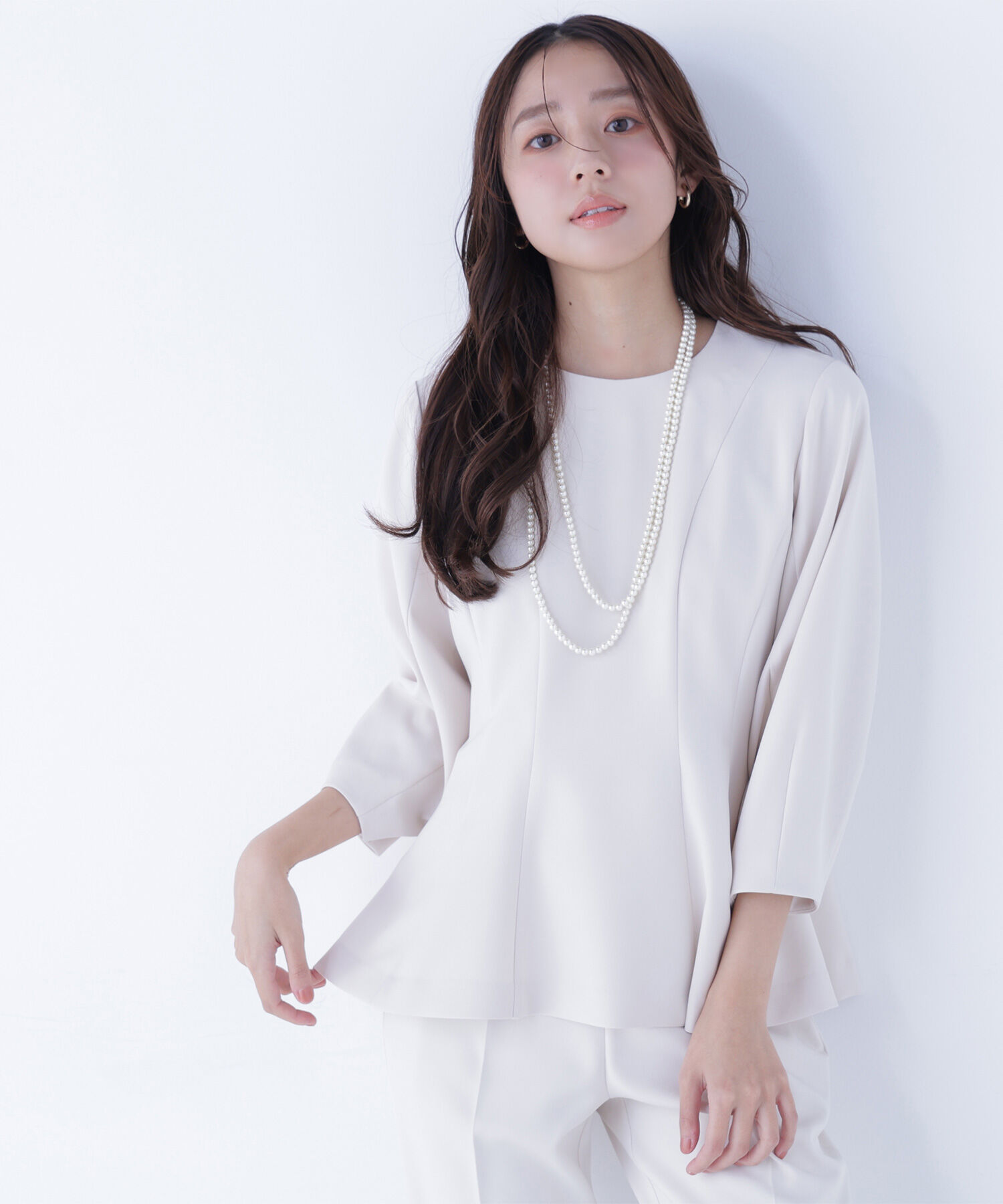  「フォルムペプラムセットアップ」|ワンピース|オフベージュ