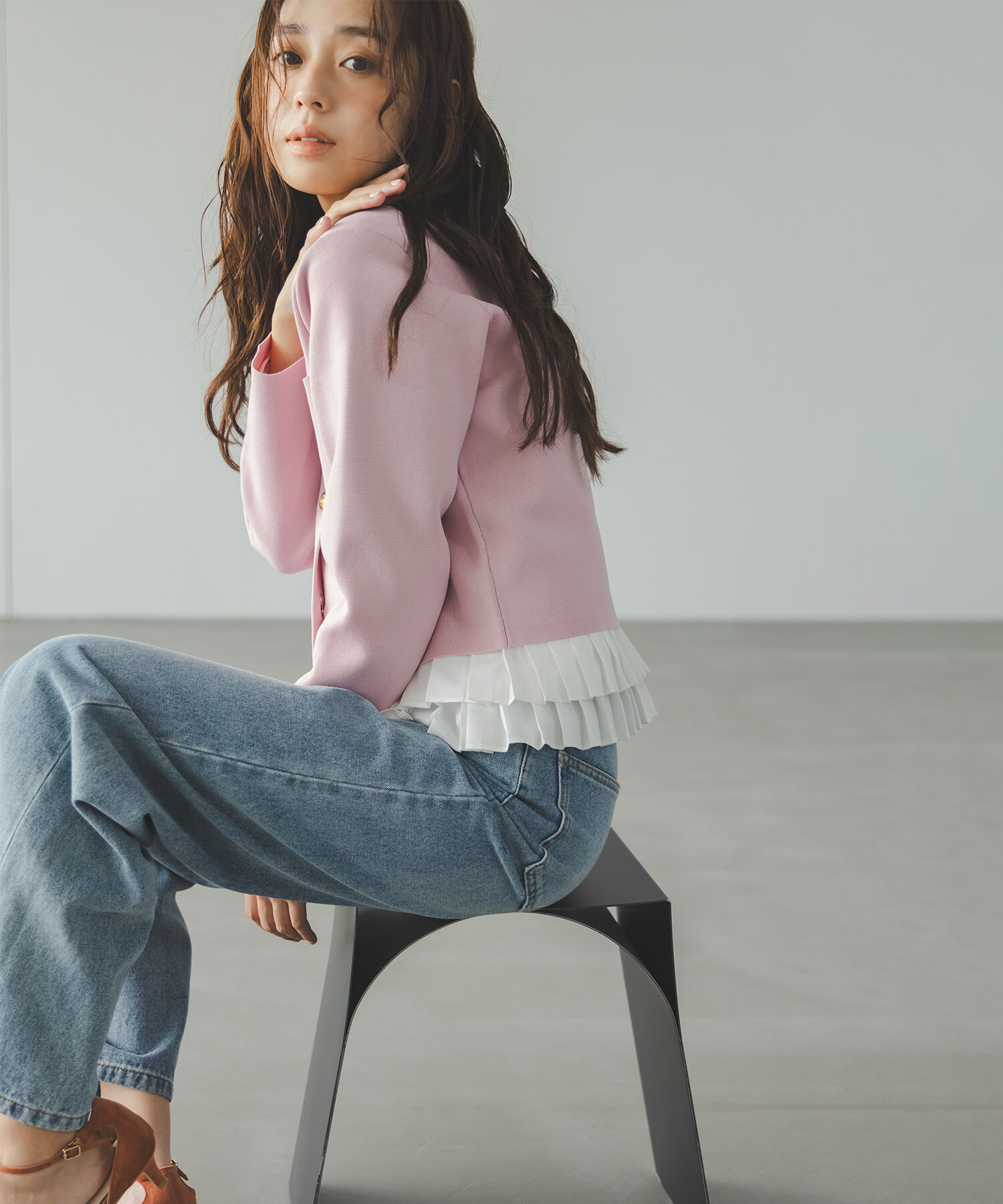  「エンブレムボタンニットジャケット」|ニット・セーター|