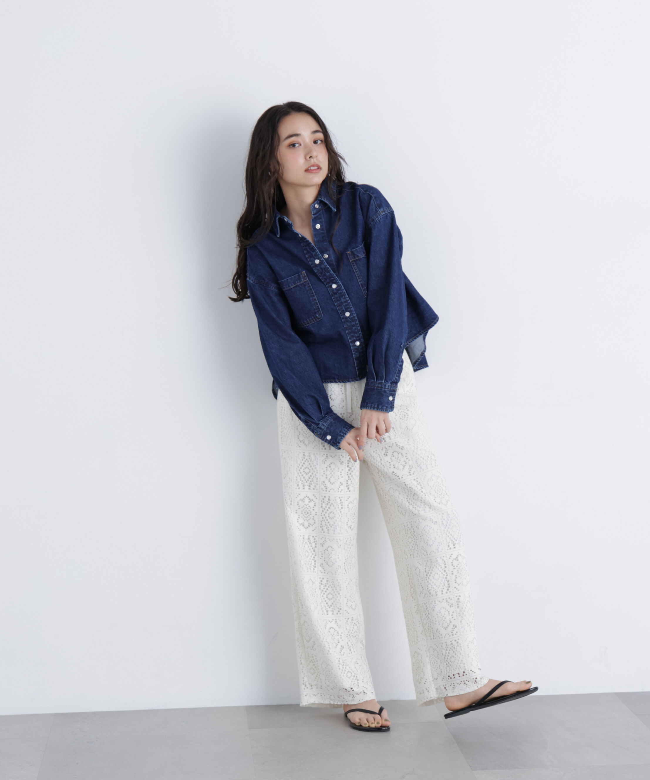  「〈N.〉クロップドデニムシャツ」|シャツ・ブラウス|