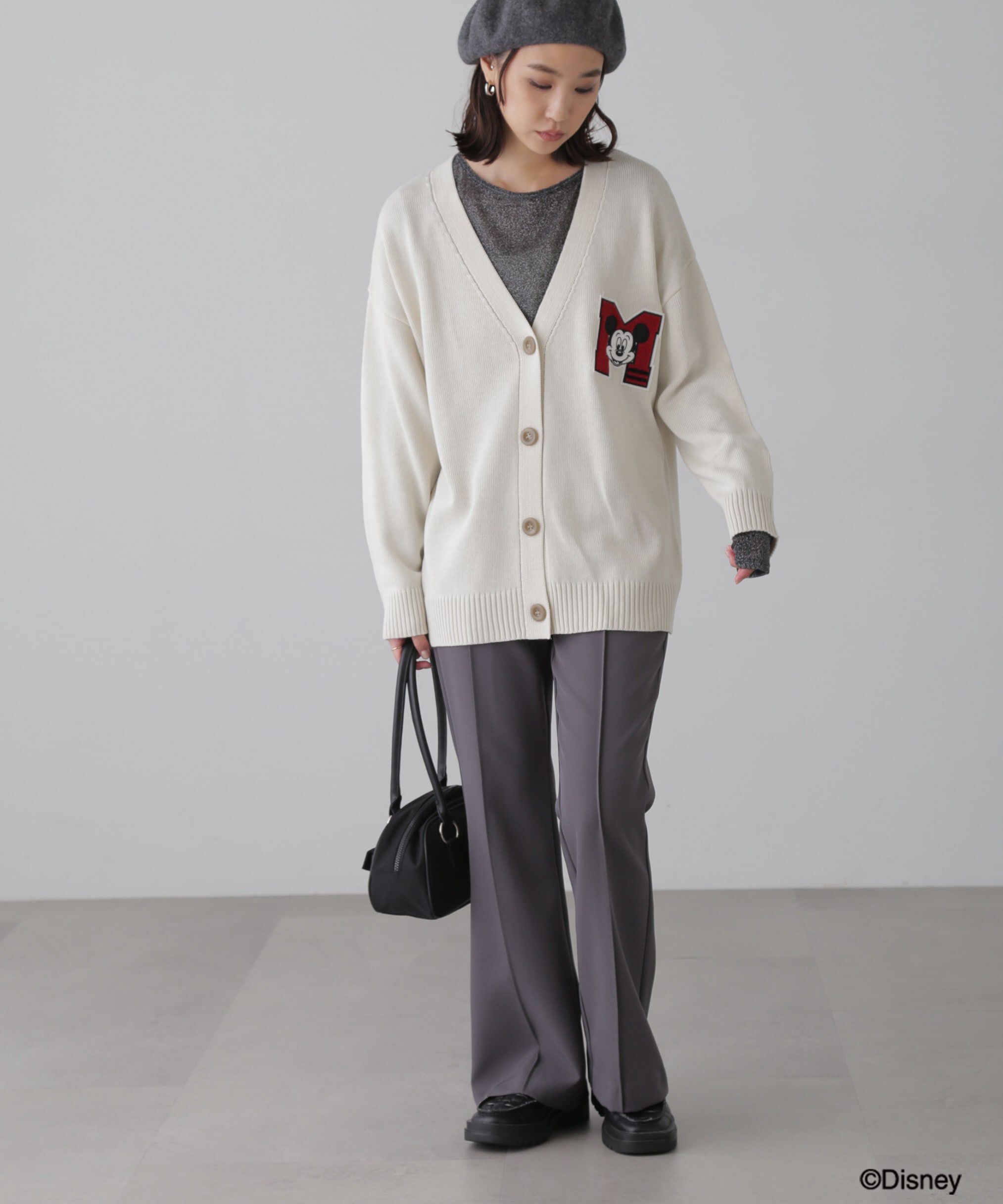  「〈ディズニーコレクション〉サガラワッペンニットカーディガン」|ニット・セーター|