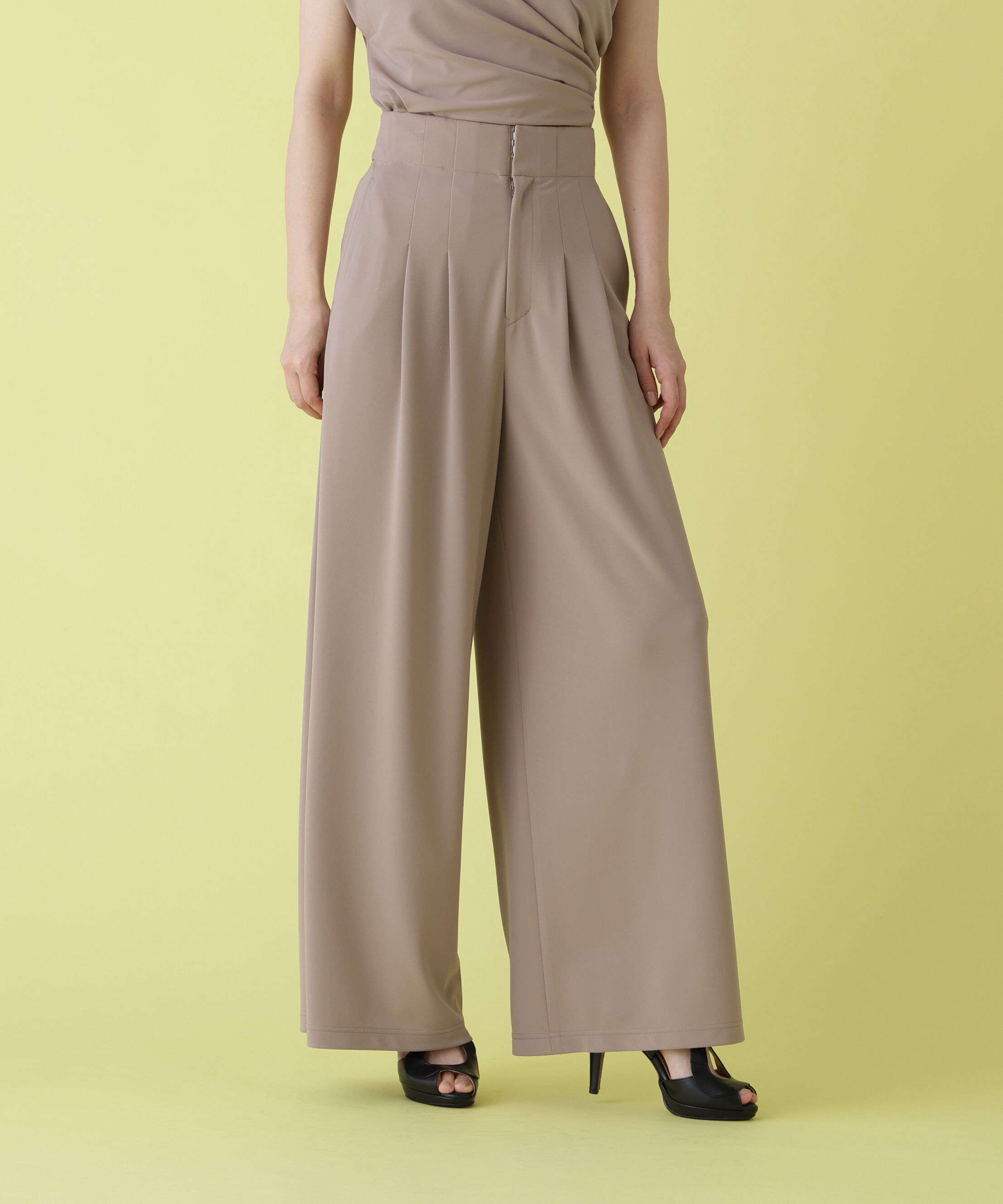  「マットポンチフレアパンツ」|その他|