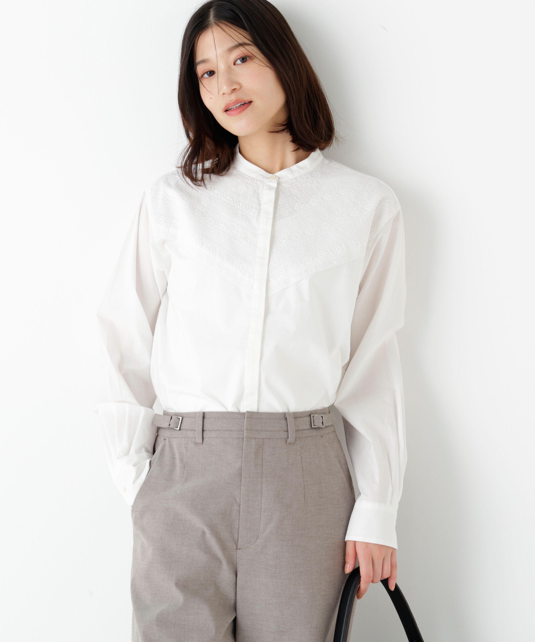  「◆《ウォッシャブル》レースドッキングバンドカラーブラウス」|シャツ・ブラウス|ホワイト