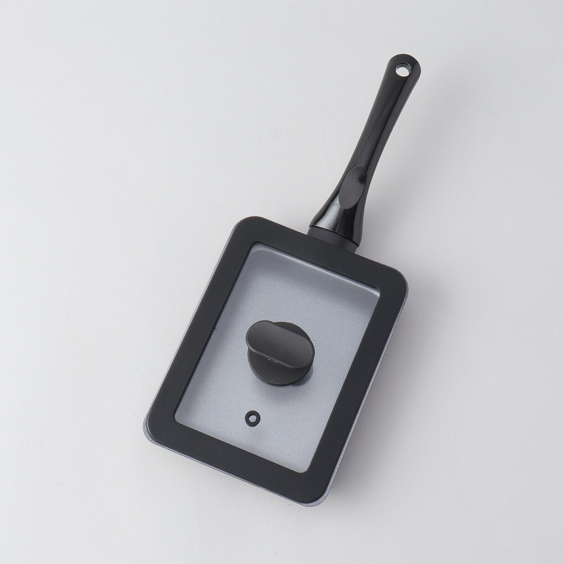 212 KITCHEN STORE「ちょい深スクエアパン＆シリコンカバー BK」|食器・キッチングッズ|