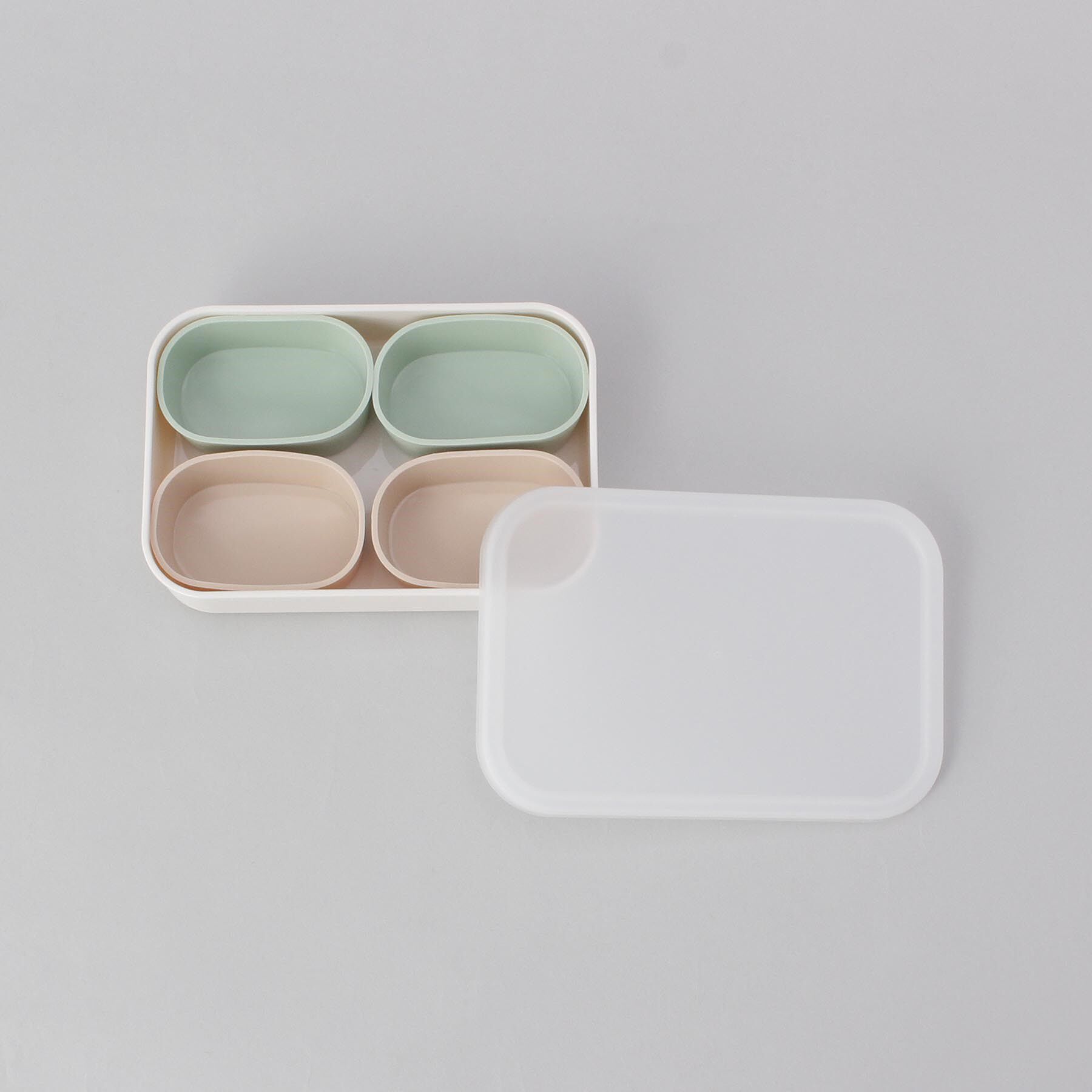 212 KITCHEN STORE「まるみの小分け保存カップ オーバル」|食器・キッチングッズ|その他