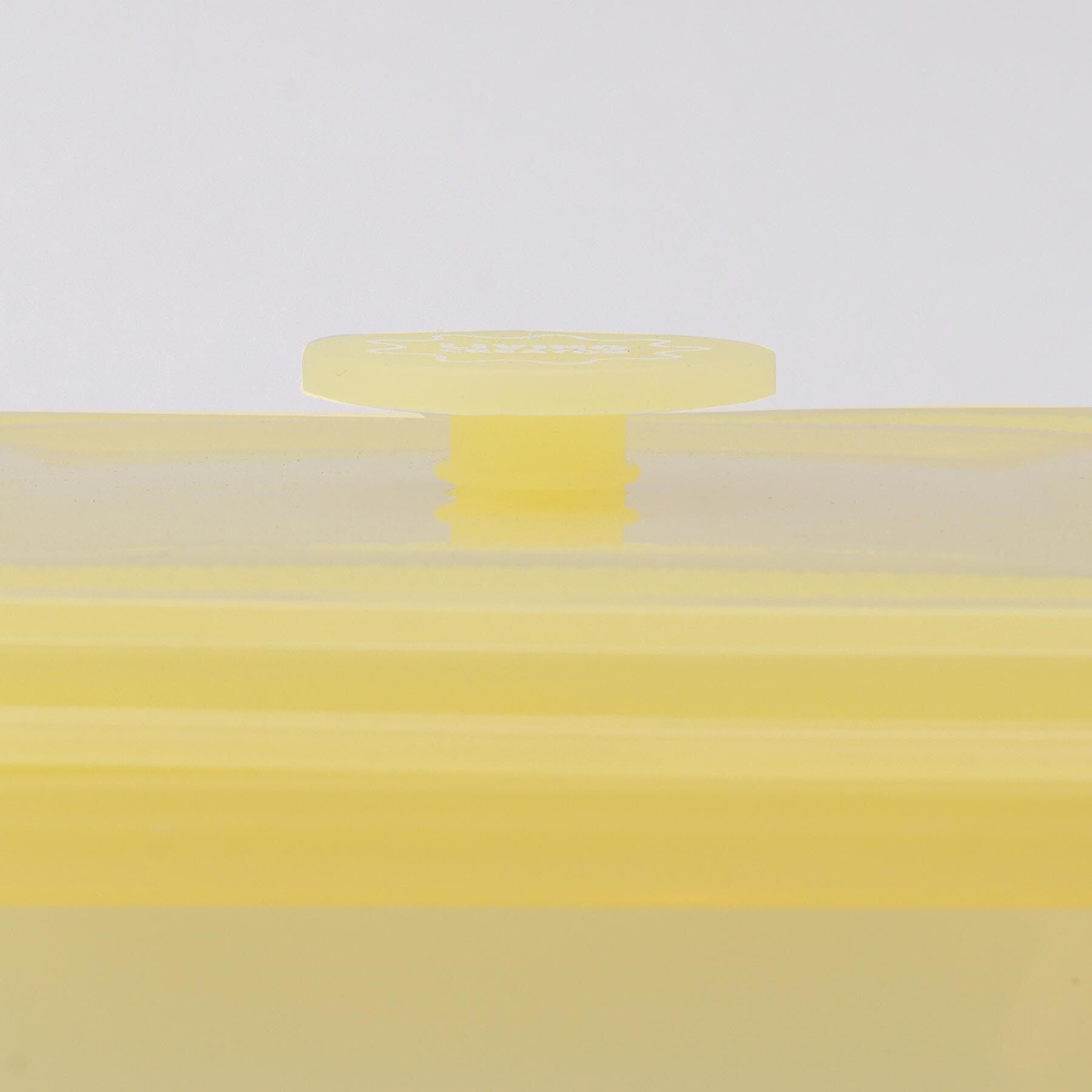 212 KITCHEN STORE「PUSH LOCK 400ml パステルオリーブ」|食器・キッチングッズ|