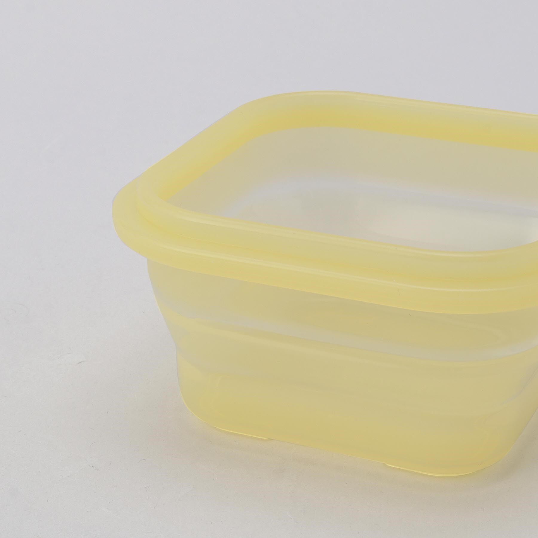 212 KITCHEN STORE「PUSH LOCK 400ml パステルオリーブ」|食器・キッチングッズ|