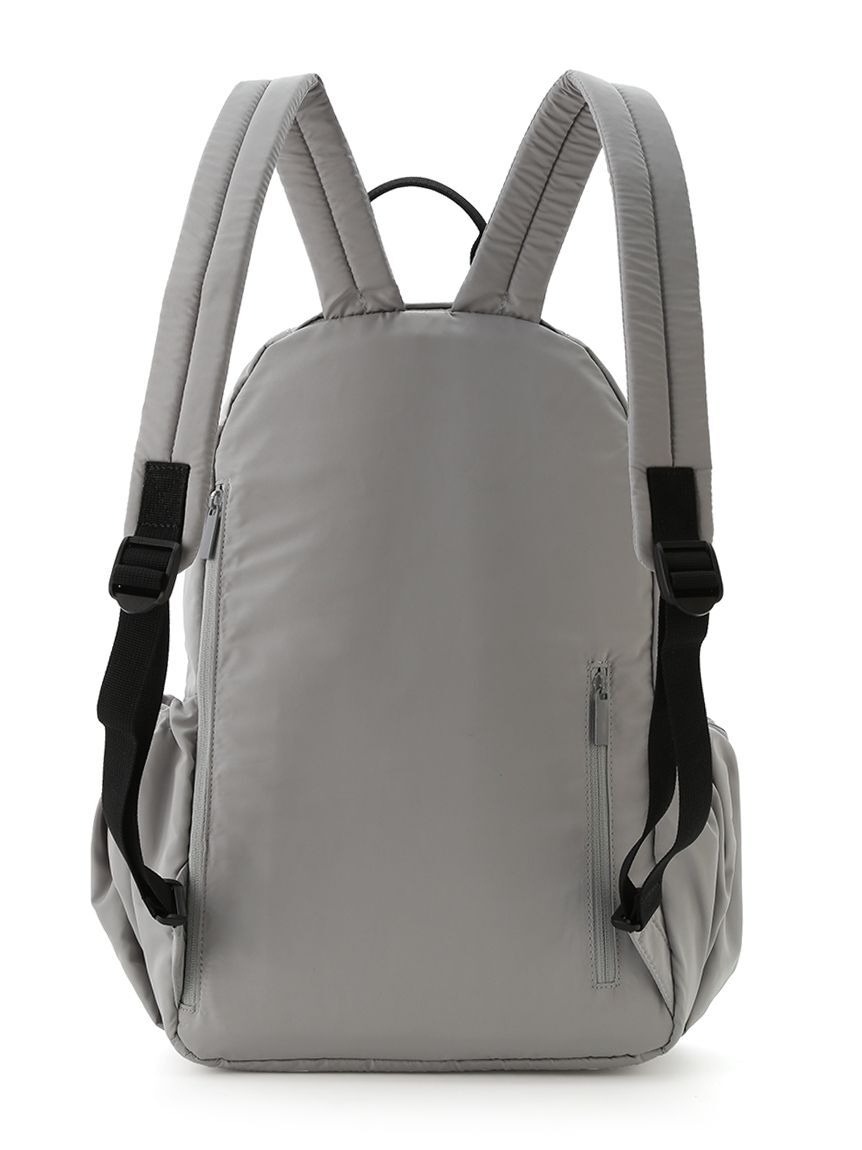 emmi atelier「【ONLINE限定カラー】eco 撥水ギャザーボディーバックパック」|リュック|