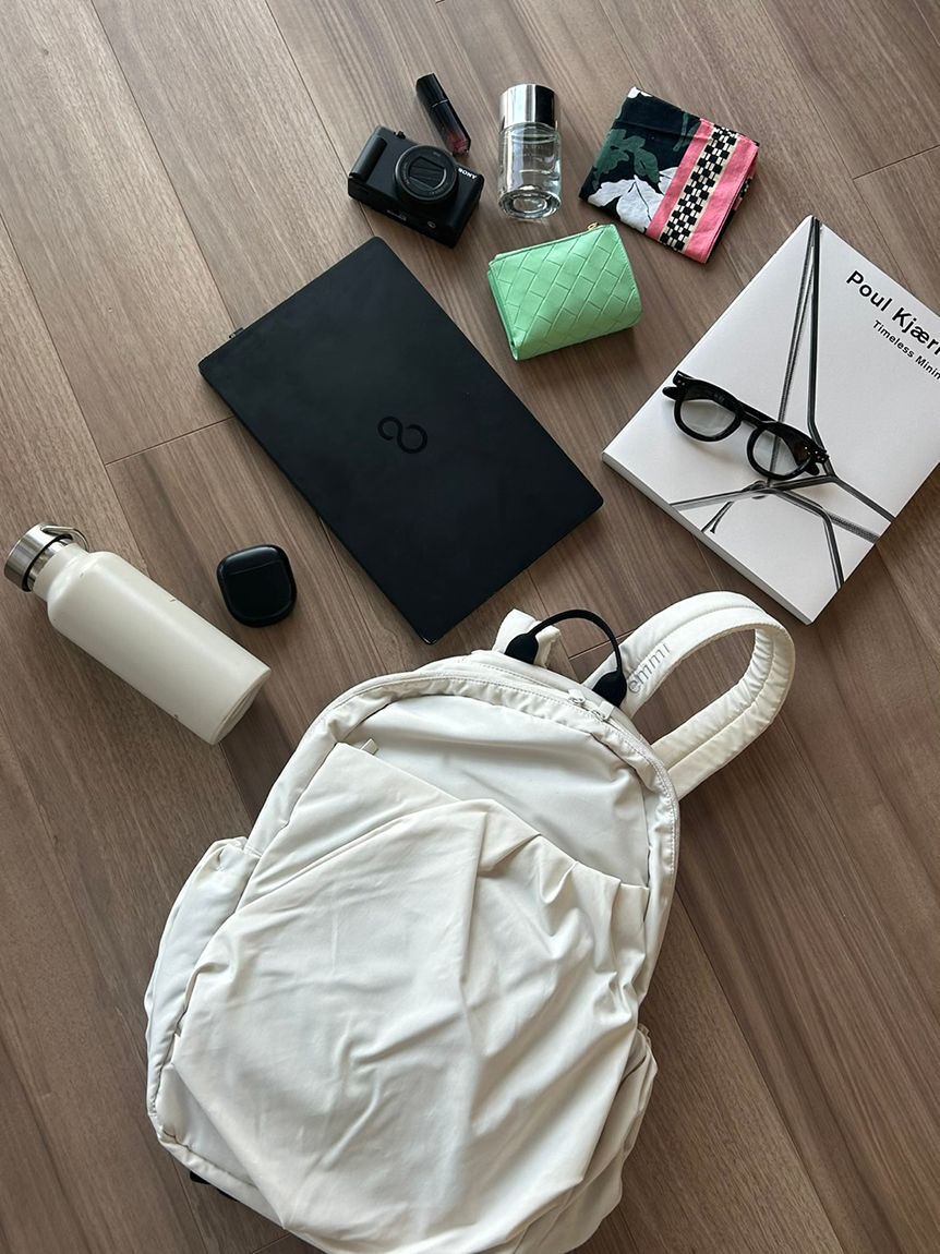 emmi atelier「【ONLINE限定カラー】eco 撥水ギャザーボディーバックパック」|リュック|