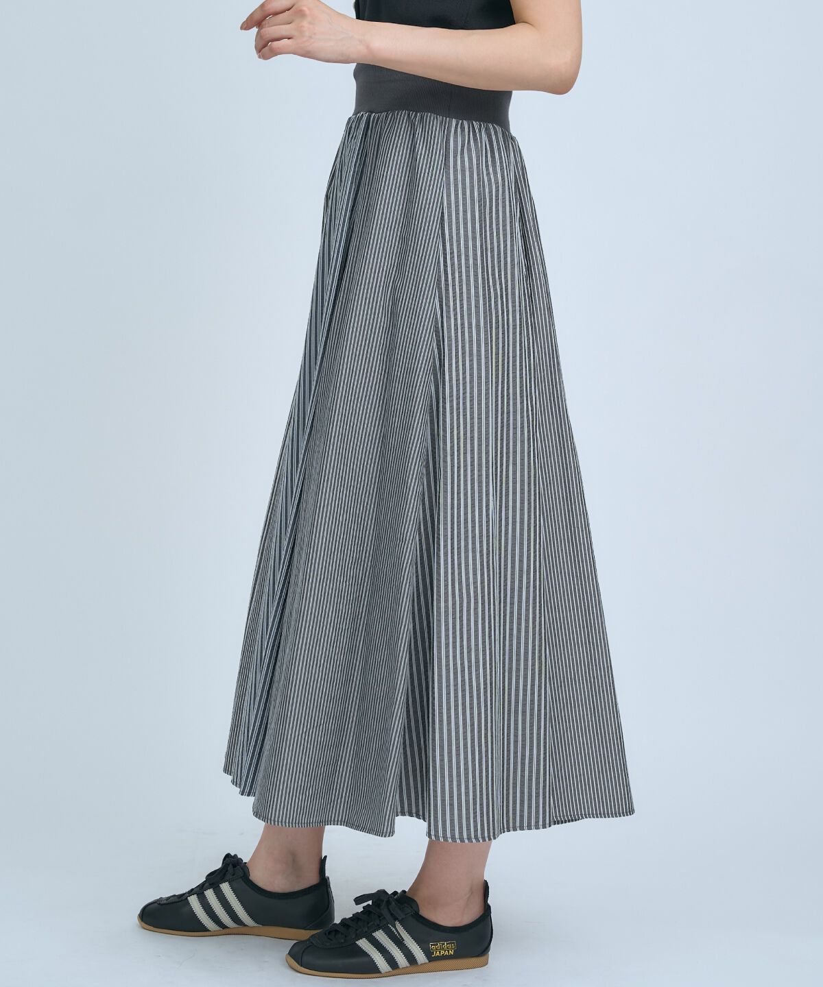 アンドクチュール「サッカーストライプ柄組み合わせロングスカート」|フレア|