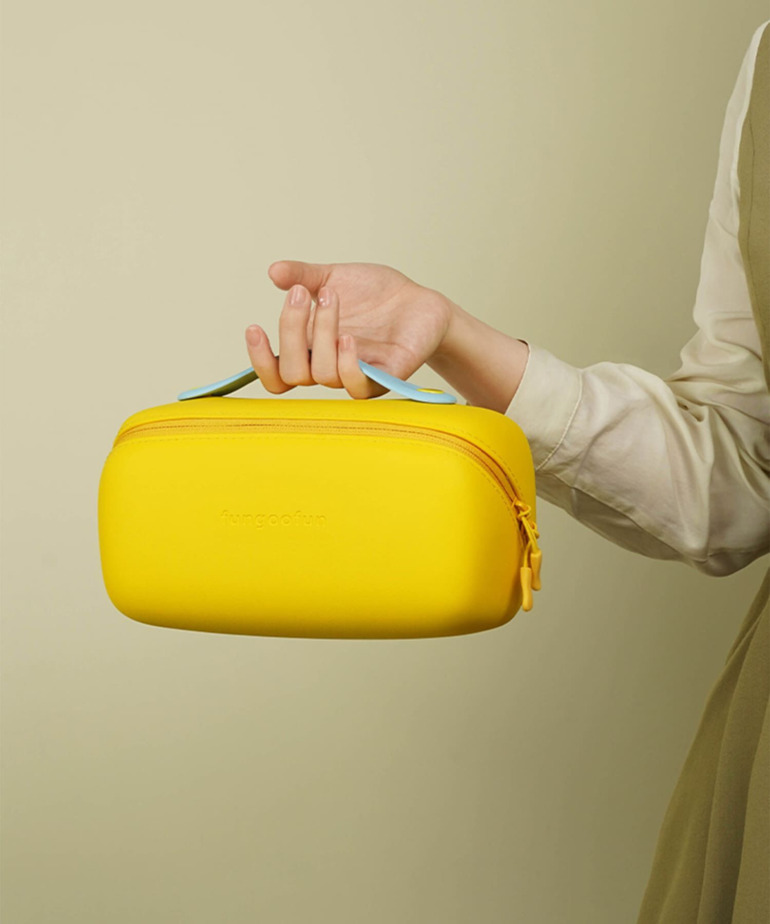 fungoofun「【WEB限定】EVAボックス型マルチポーチ/G-0015 ポーチ 人気 トレンド 売れてる 軽量 柔らかい」|ハンドバッグ|YELLOW