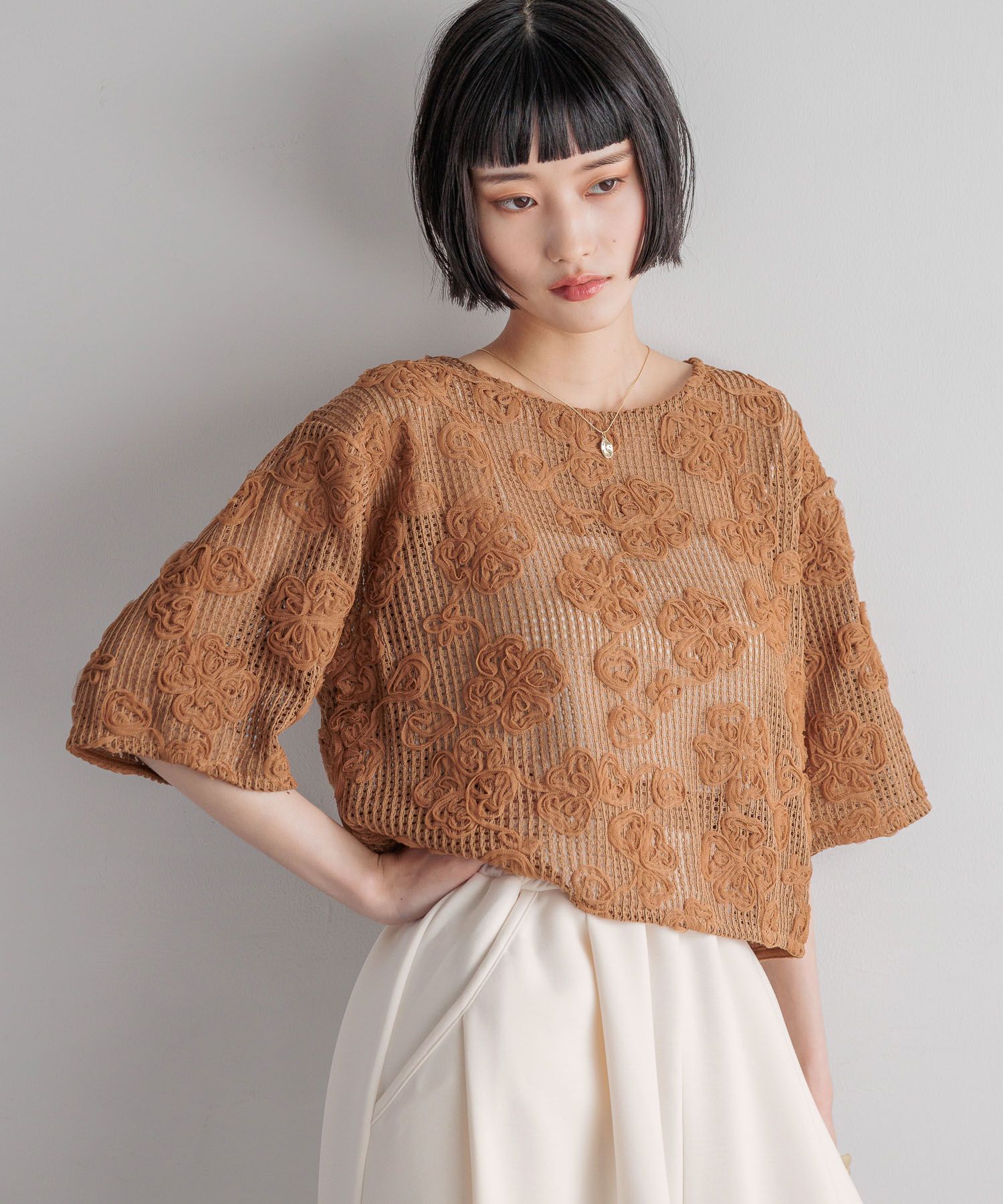 LOWRYS FARM「３Ｄレース５Ｓ」|Tシャツ・カットソー|