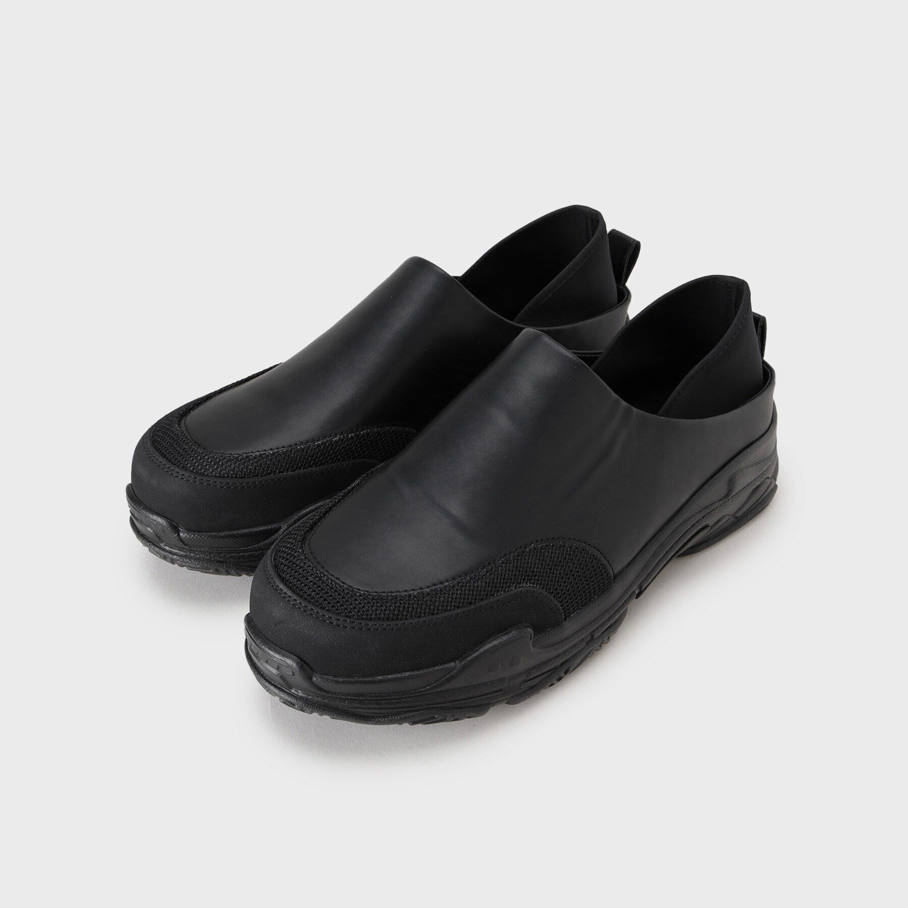 tk.TAKEO KIKUCHI「2WAYボリュームサボ」|サンダル|ブラック(019)