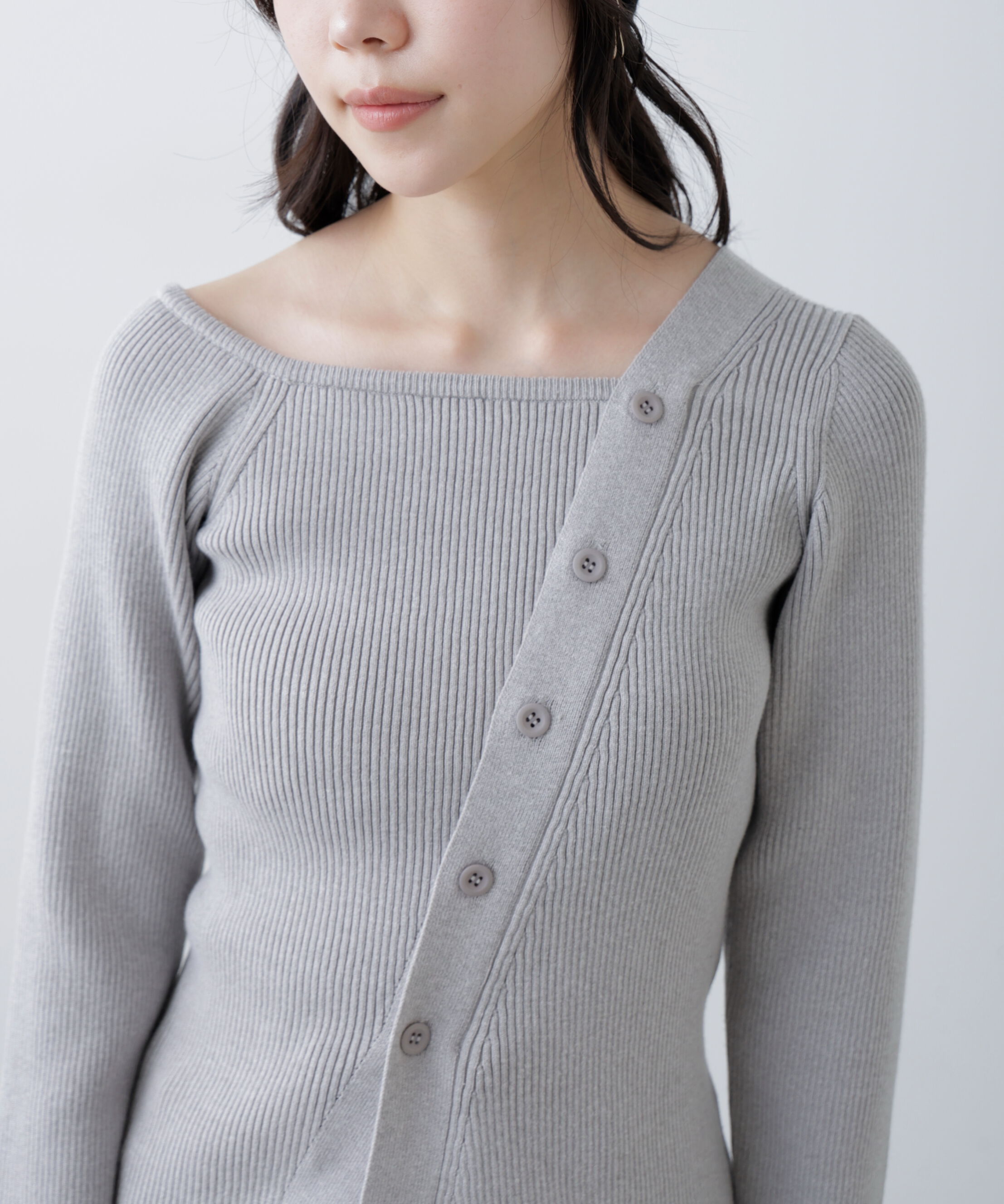  「アシメボタンリブニット」|ニット・セーター|
