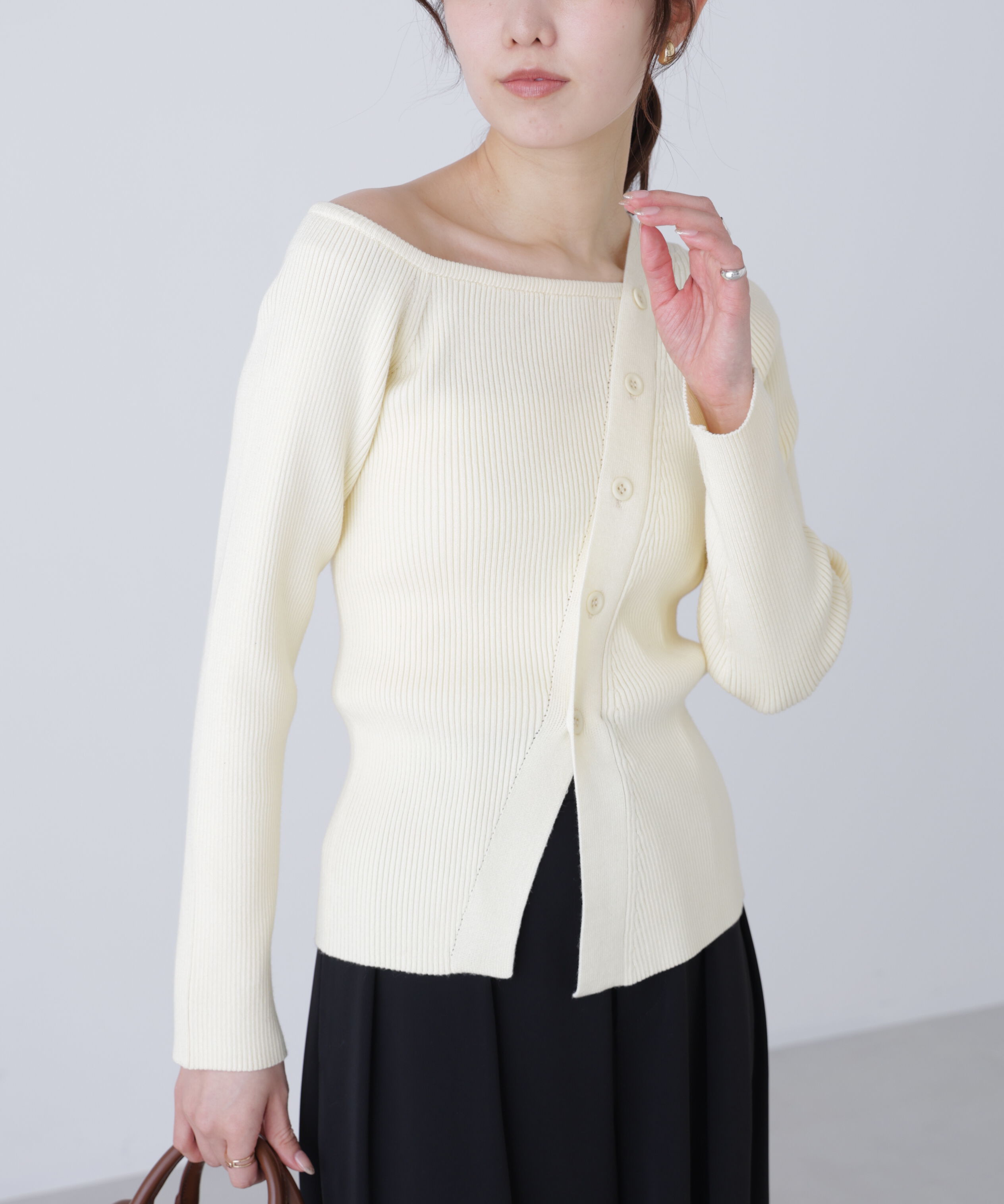  「アシメボタンリブニット」|ニット・セーター|