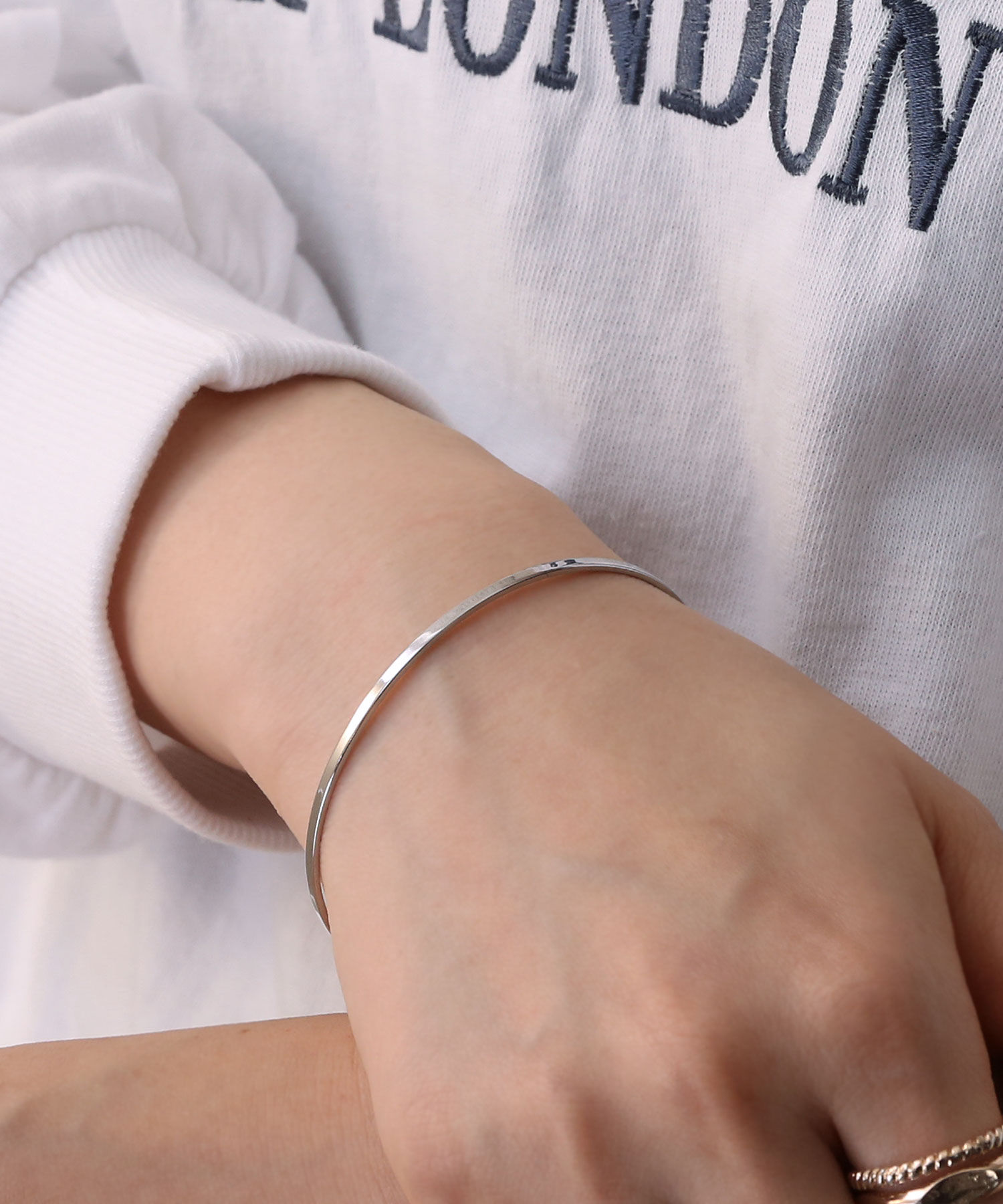 colleca la「極細バングル」|ブレスレット・バングル|