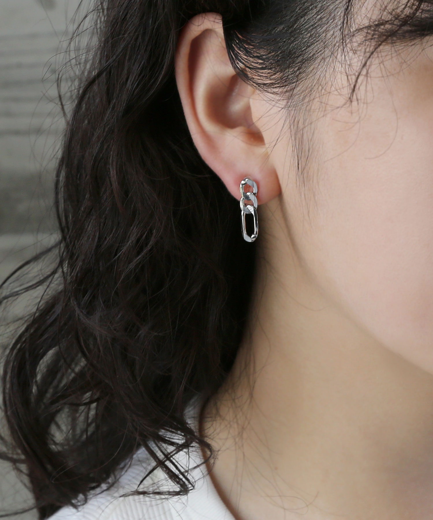 colleca la「樹脂ノンホール・フィガロチェーンイヤリング」|イヤリング|シルバー