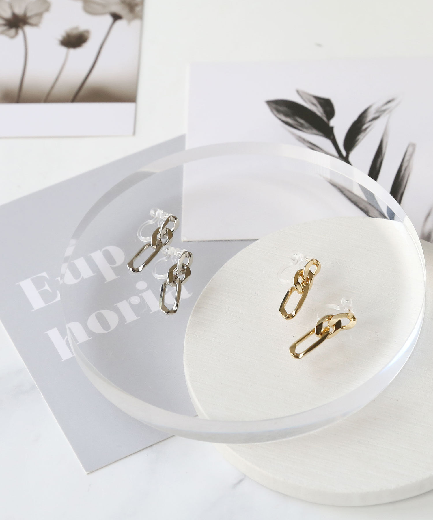 colleca la「樹脂ノンホール・フィガロチェーンイヤリング」|イヤリング|