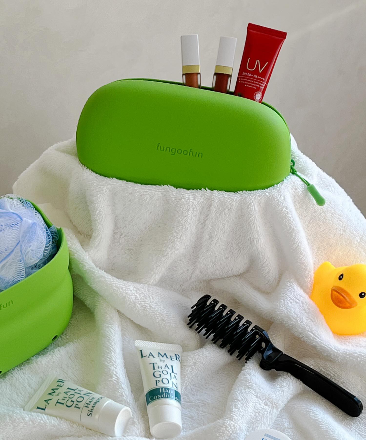 fungoofun「【WEB限定】EVA2in1マルチポーチ/G-0014 人気 トレンド 売れてる 柔らかい」|ハンドバッグ|