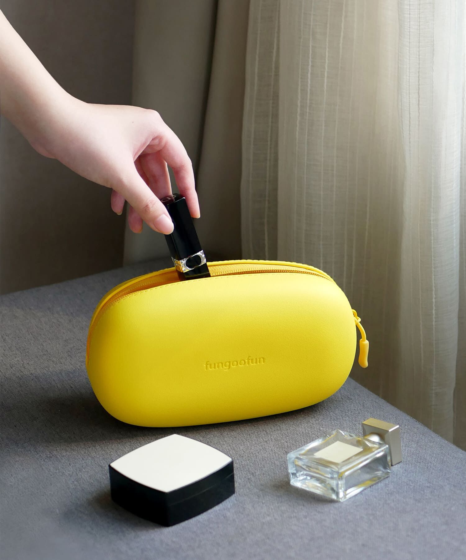 fungoofun「【WEB限定】EVA2in1マルチポーチ/G-0014 人気 トレンド 売れてる 柔らかい」|ハンドバッグ|