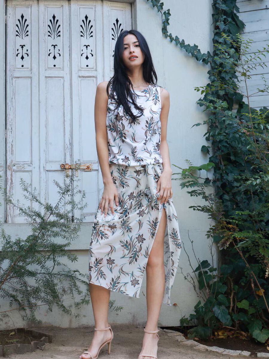 Riberce「【新作】オリエンタルフラワー柄サロート/パレオ」|スポーツ|