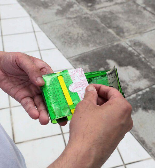 BEAMS「SALLIES / Pocket PAL ミニマル ウォレット」|財布|