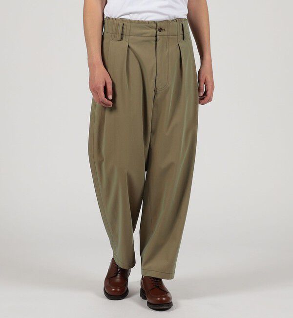 TOMORROWLAND MENS「コットンポリアミドシャンブレー 2プリーツ イージーパンツ」|チノ|