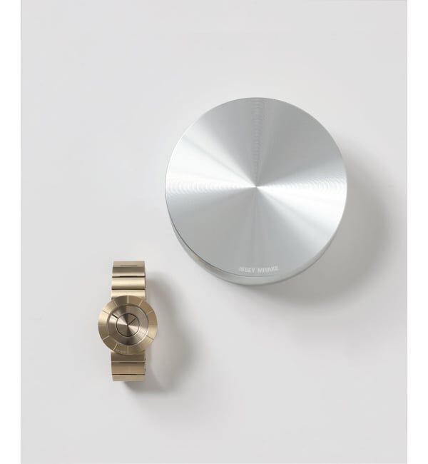 HIROB「Web限定 ISSEY MIYAKE TO NY0N005 Gold」|腕時計|