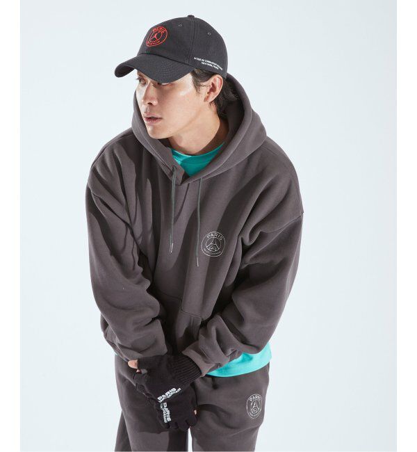 Paris Saint-Germain「【Paris Saint-Germain / パリ・サン＝ジェルマン】JP METALLIC LOGO HOODIE」|パーカー|