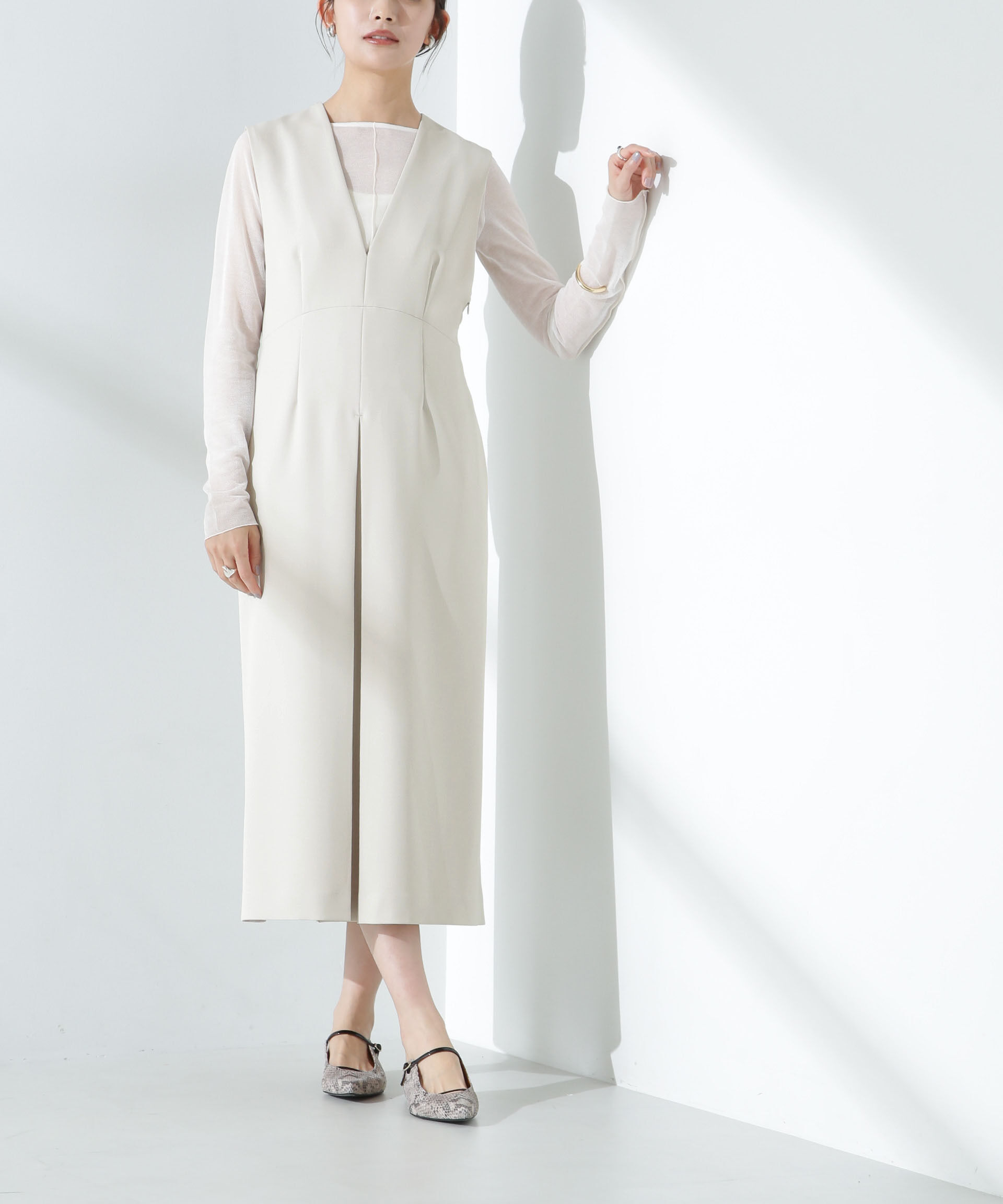 nano･universe「デイリーファンクション Vネックタックワンピース(セットアップ可)」|ワンピース|