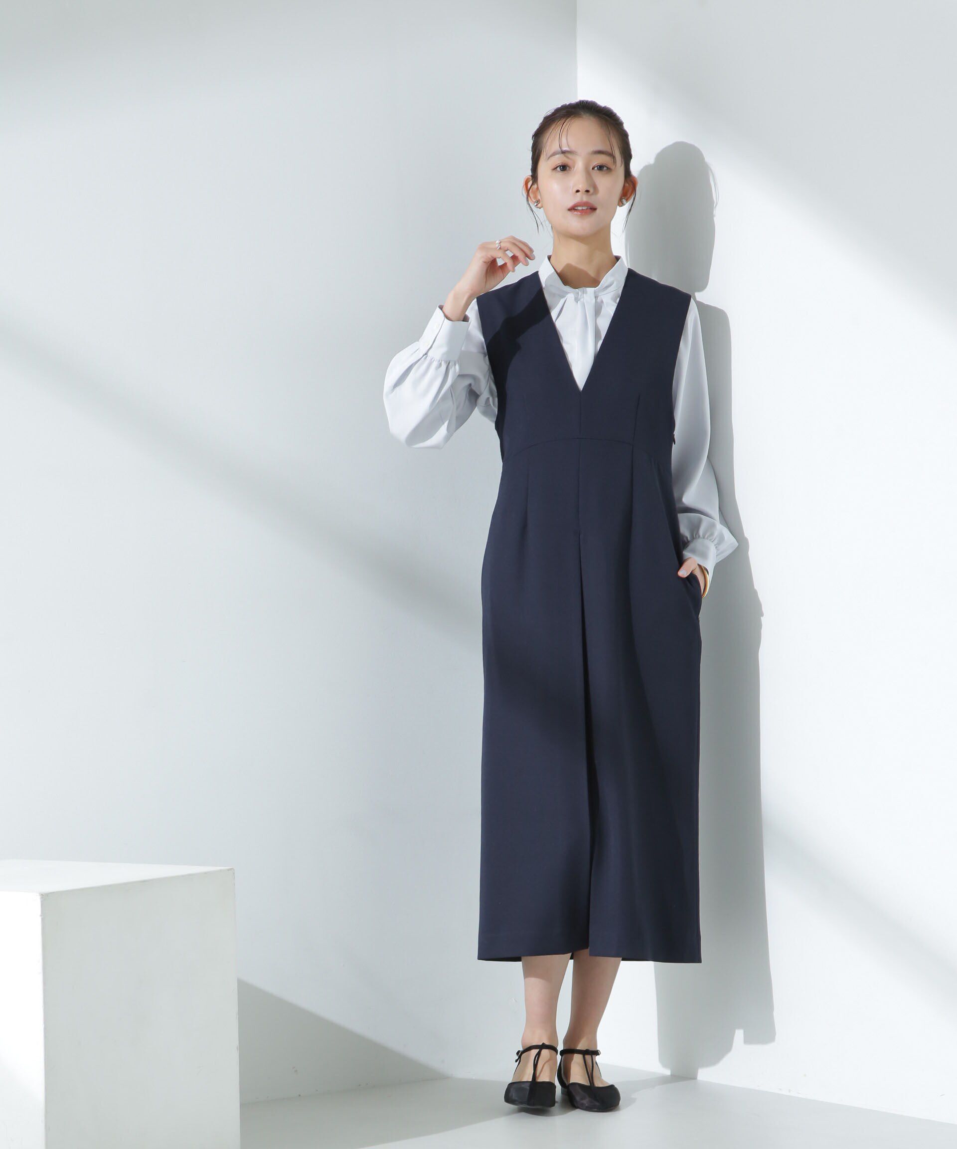 nano･universe「デイリーファンクション Vネックタックワンピース(セットアップ可)」|ワンピース|