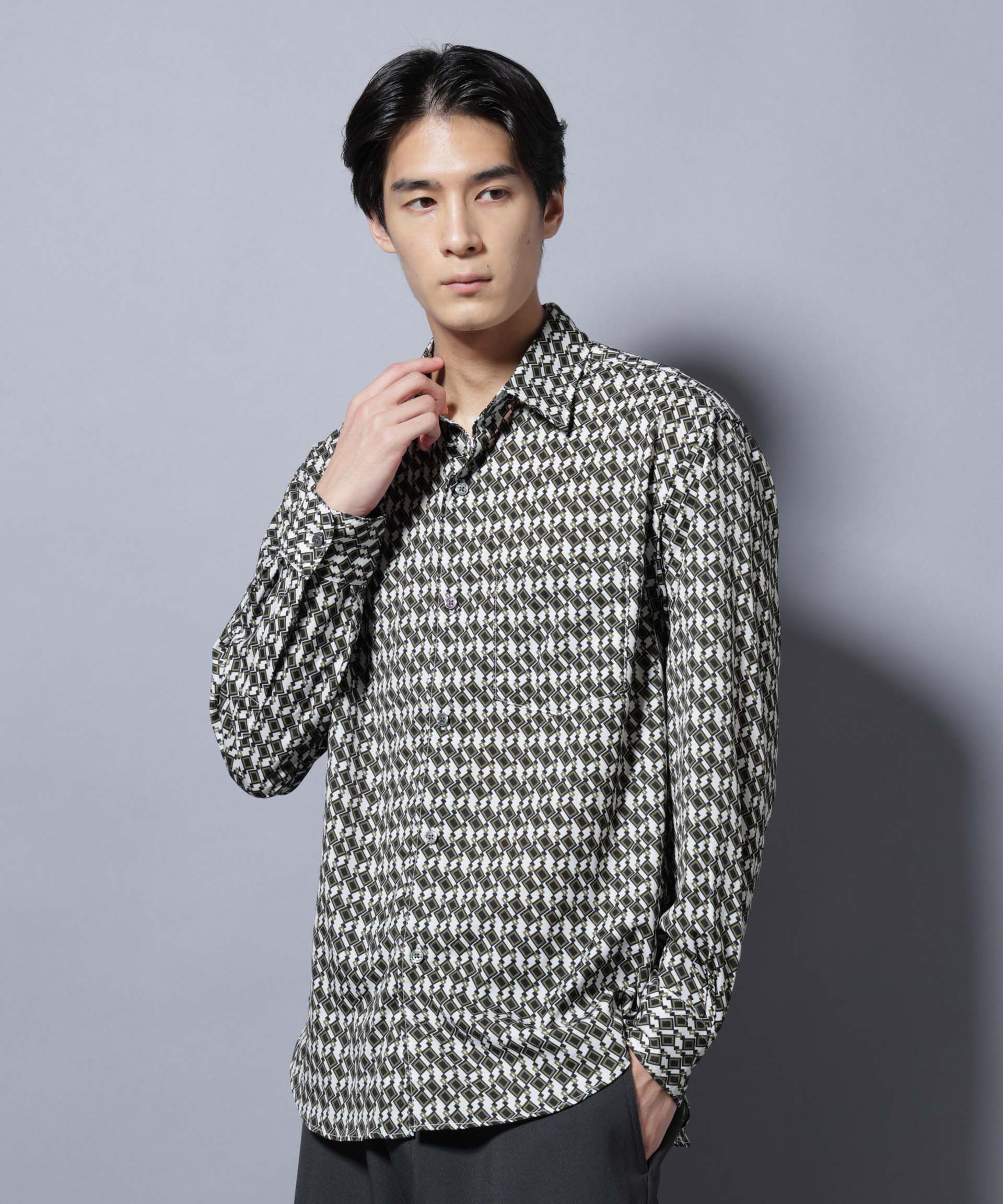 nano･universe「「EDITORIAL PRINT」シルキータッチシャツ」|シャツ・ブラウス|