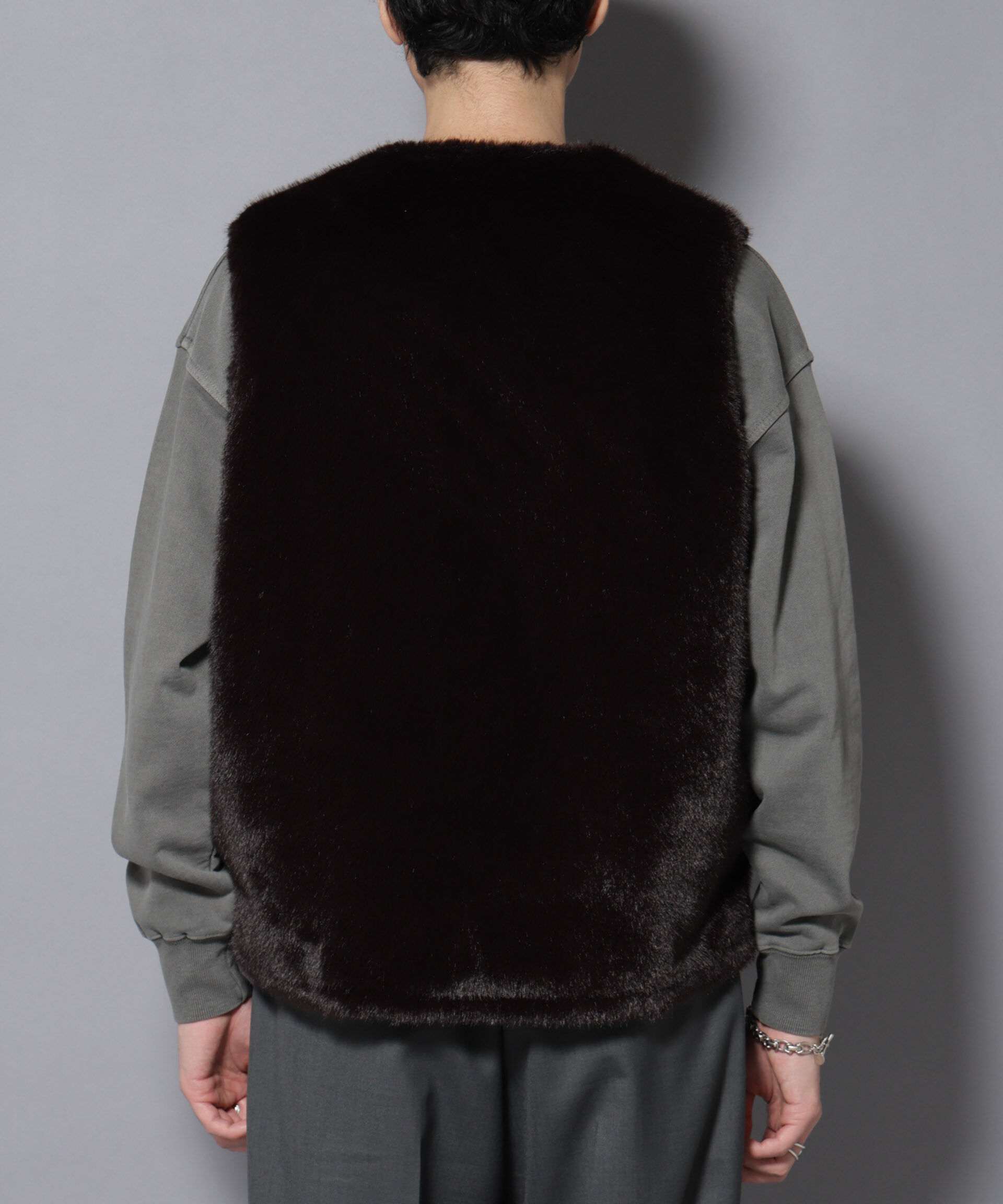 nano･universe「｢西川ダウン(R)｣ FUSIONSYSTEMフェイクファーベスト」|ダウン|