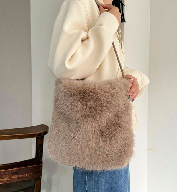 fredy emue「エコファースクエアワンショルバック」|ハンドバッグ|