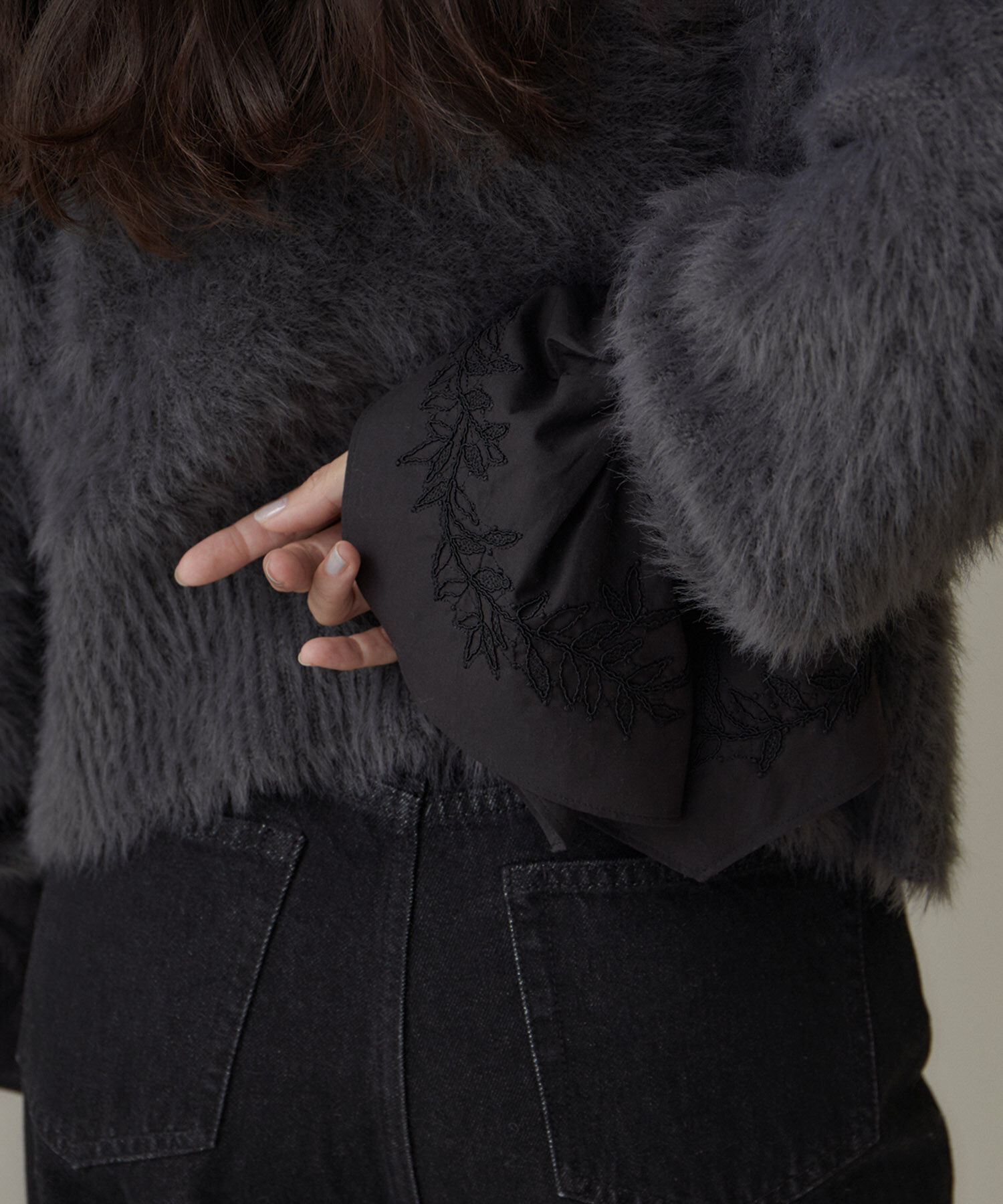 SALON adam et rope'「エンブロイダリーカフス（付け袖）」|手袋|